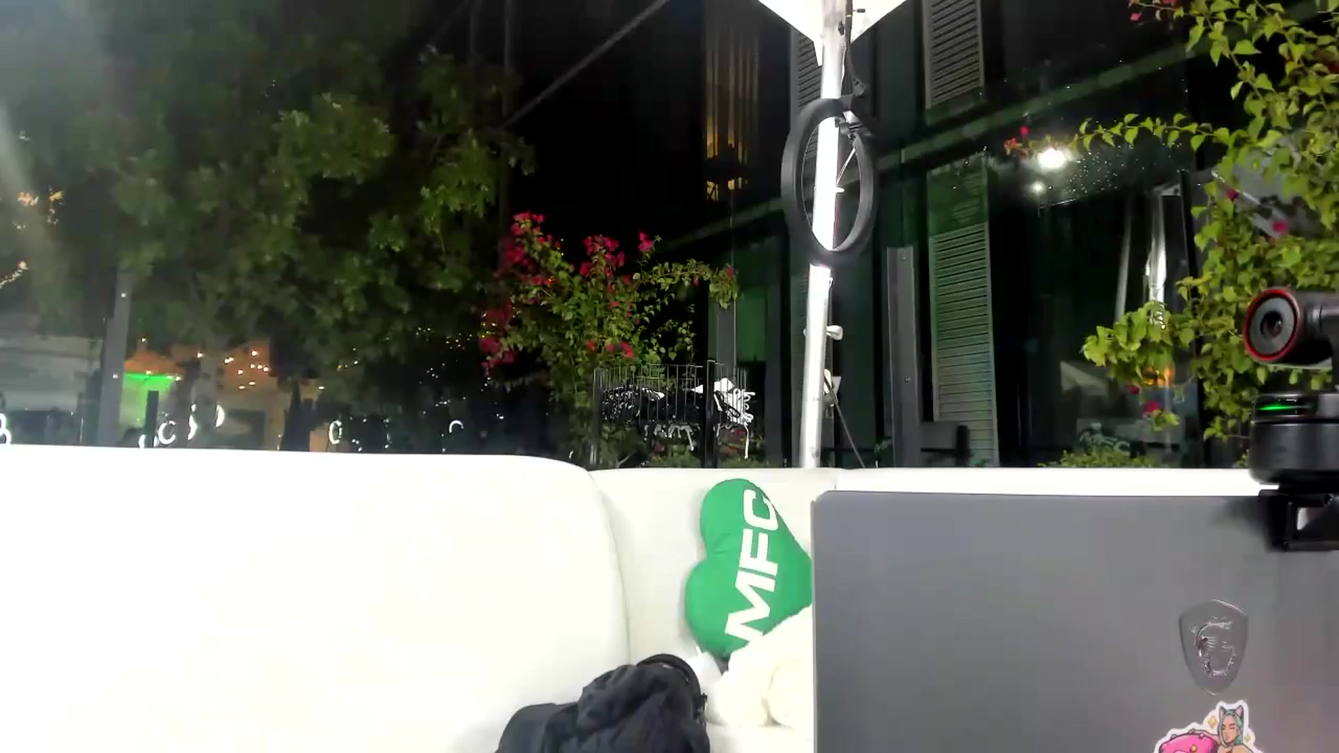Gallery image thumbnail from Nami_'s myfreecams stream on, 10/10/2023, 05:09 image 1 of 20