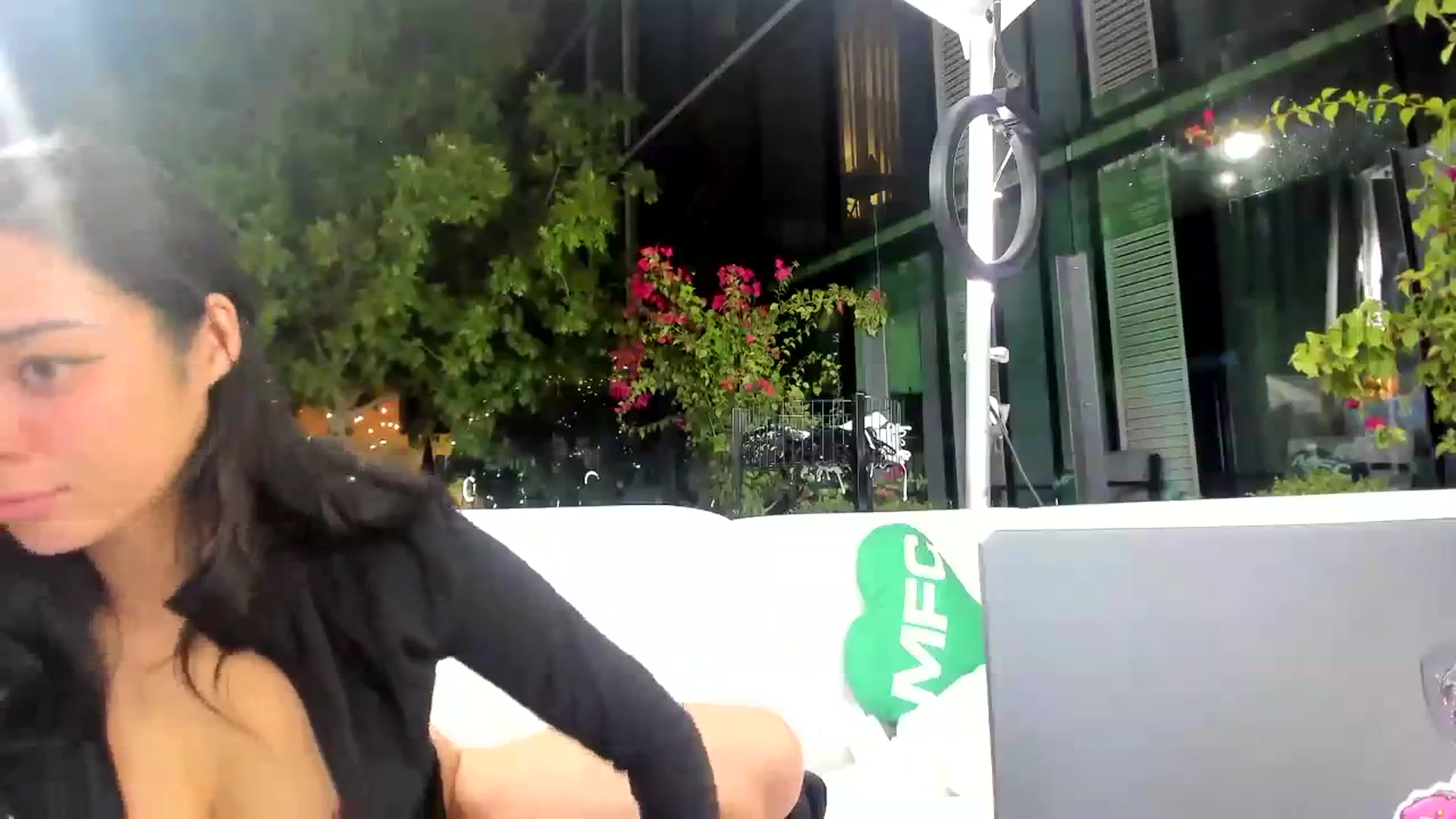 Gallery image thumbnail from Nami_'s myfreecams stream on, 10/10/2023, 05:09 image 3 of 20