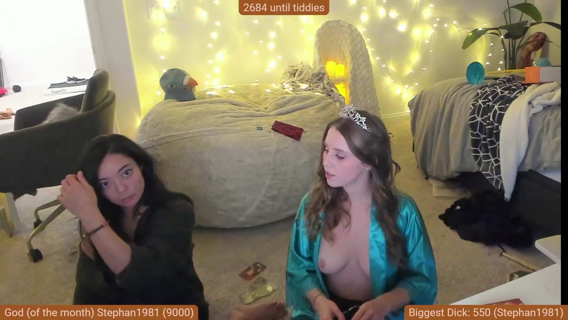 Gallery image thumbnail from Nami_'s myfreecams stream on, 11/10/2023, 05:30 image 11 of 20