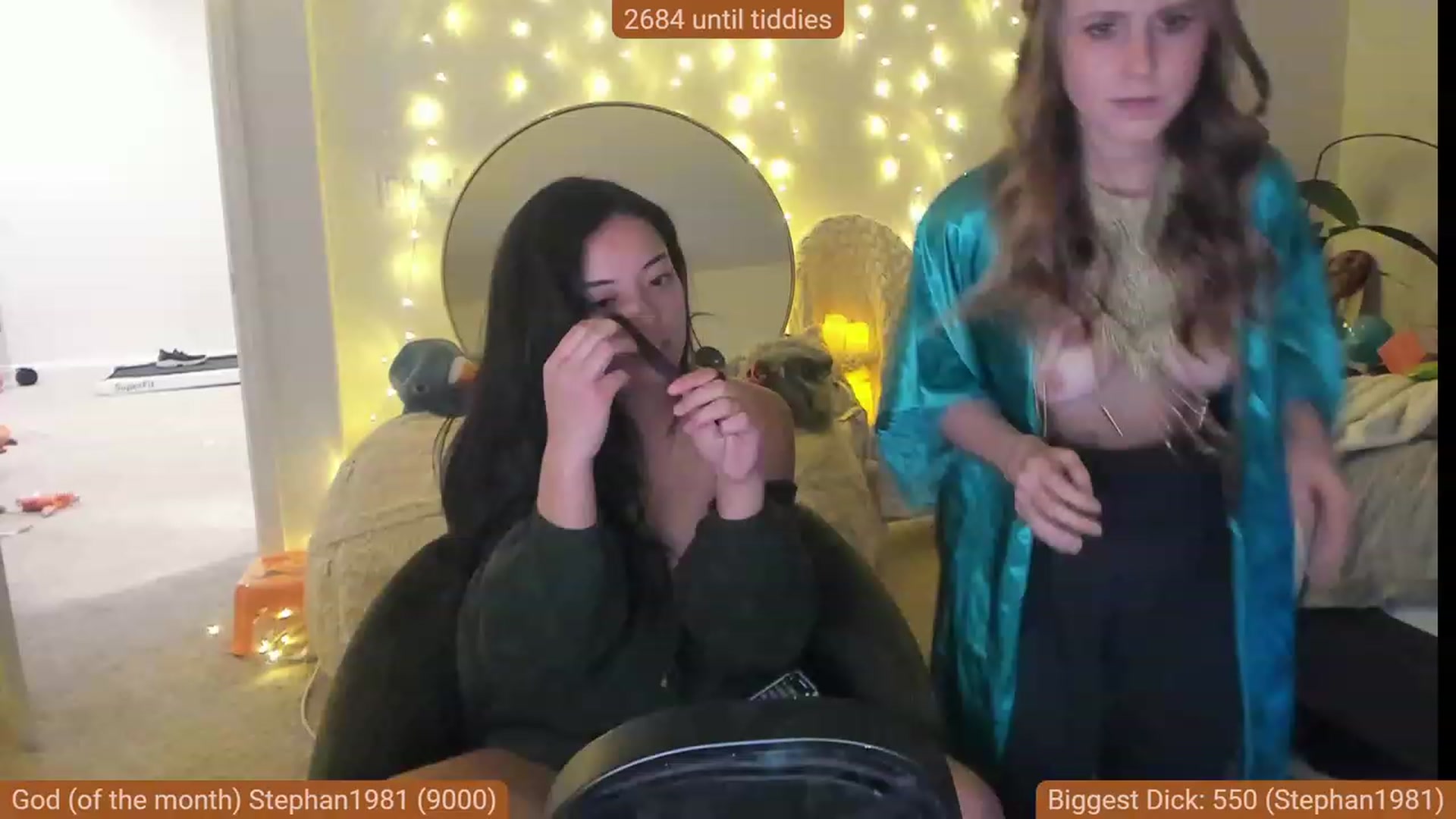 Gallery image thumbnail from Nami_'s myfreecams stream on, 11/10/2023, 05:30 image 16 of 20