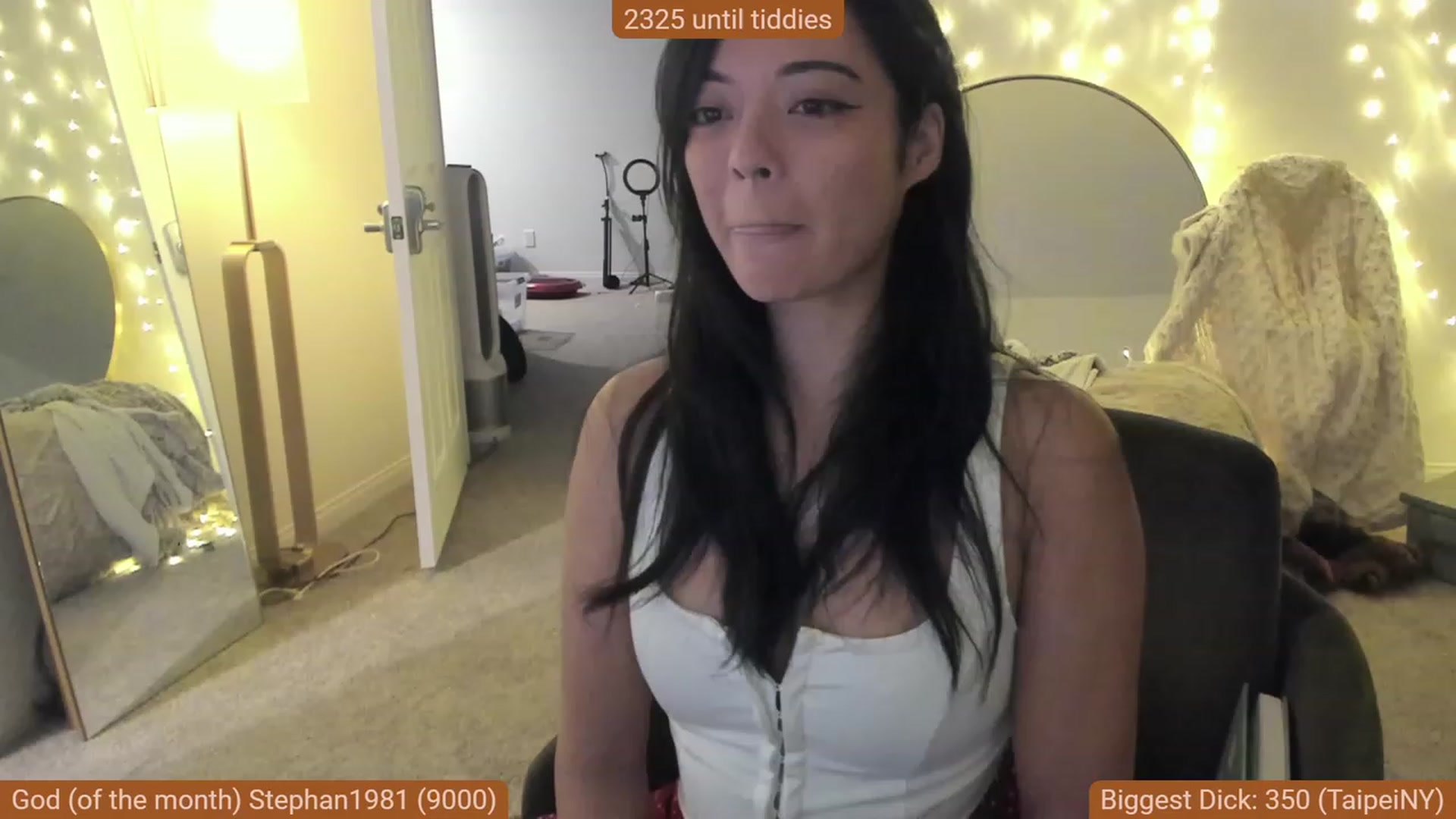 Gallery image thumbnail from Nami_'s myfreecams stream on, 11/18/2023, 06:12 image 12 of 20