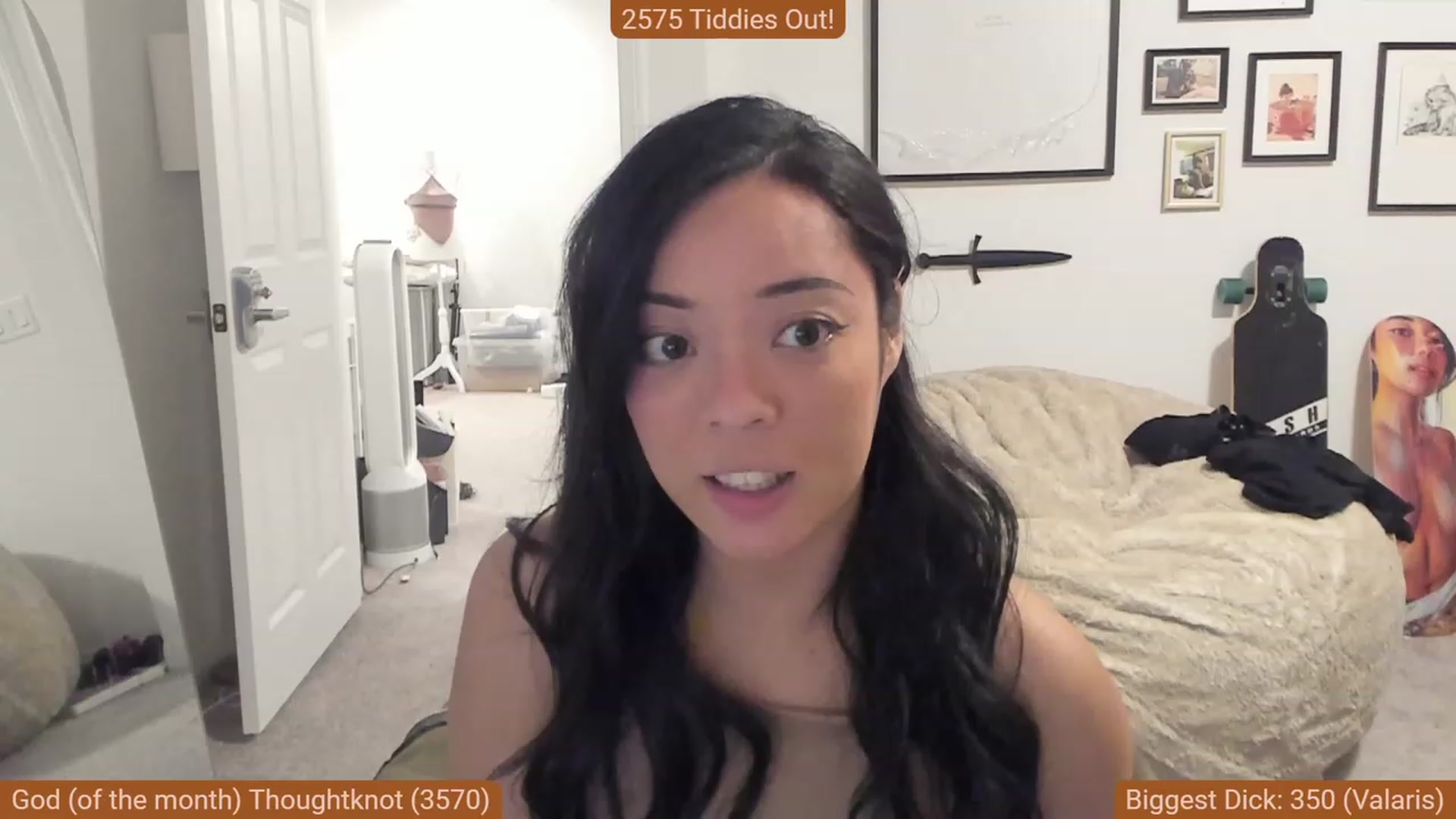 Gallery image thumbnail from Nami_'s myfreecams stream on, 12/23/2023, 05:15 image 8 of 20