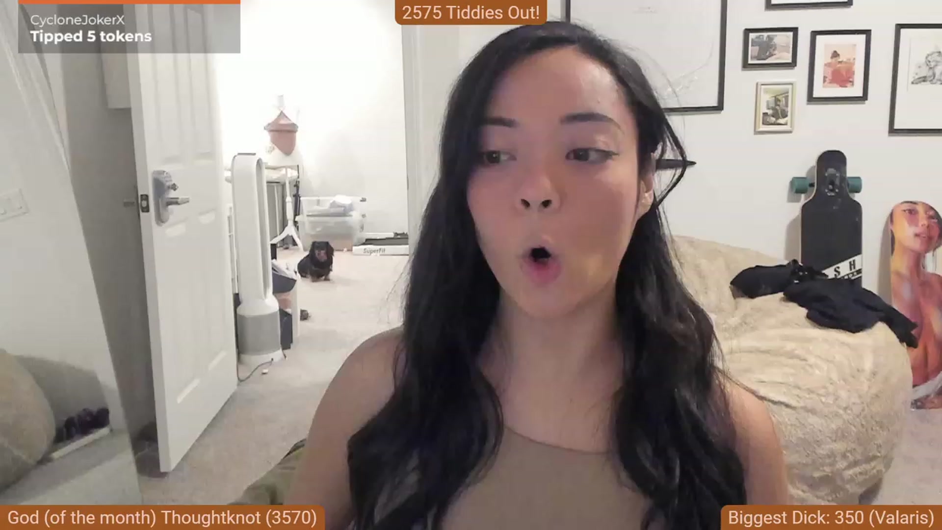 Gallery image thumbnail from Nami_'s myfreecams stream on, 12/23/2023, 05:15 image 6 of 20