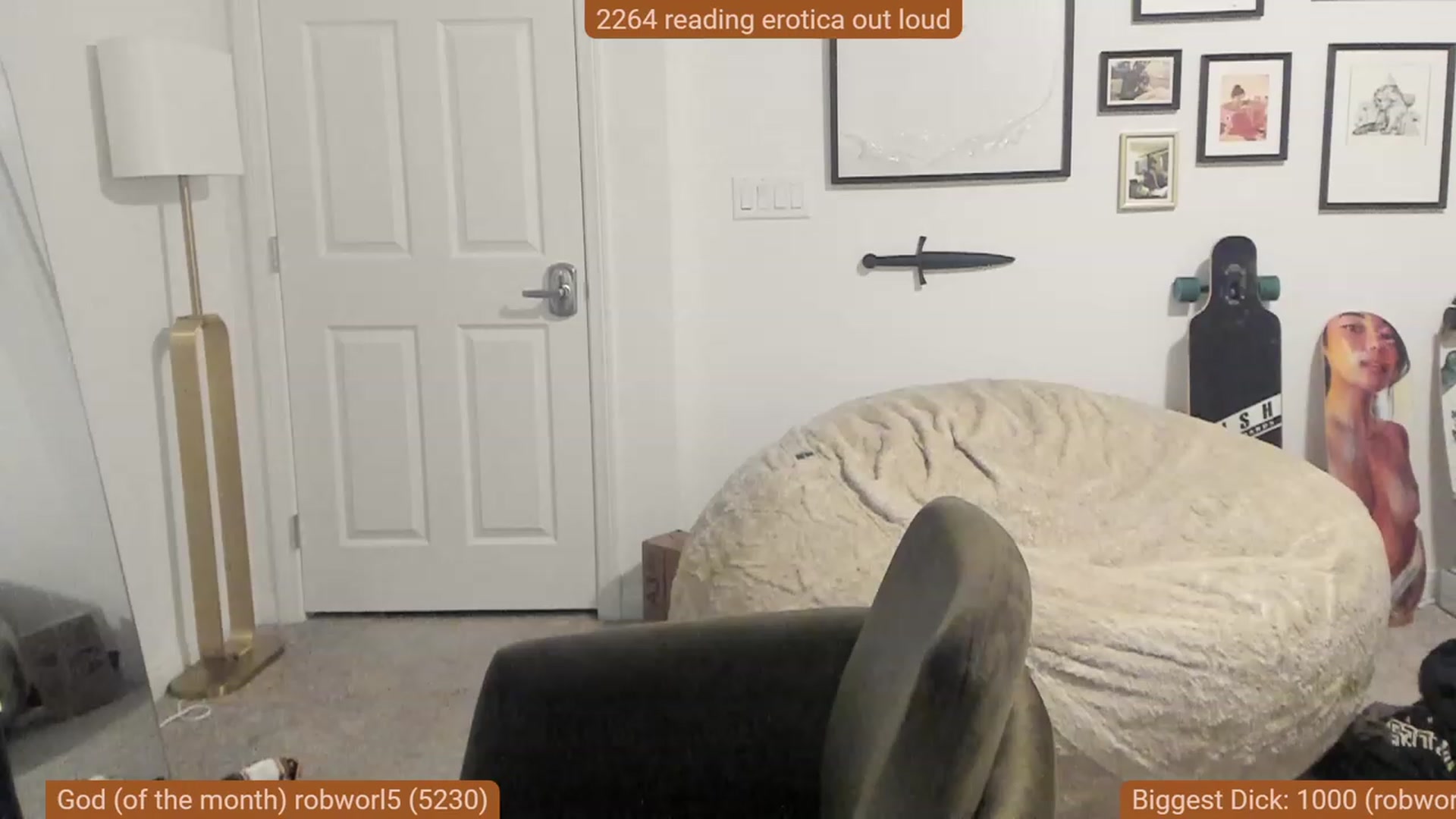 Gallery image thumbnail from Nami_'s myfreecams stream on, 01/01/2024, 08:43 image 10 of 20