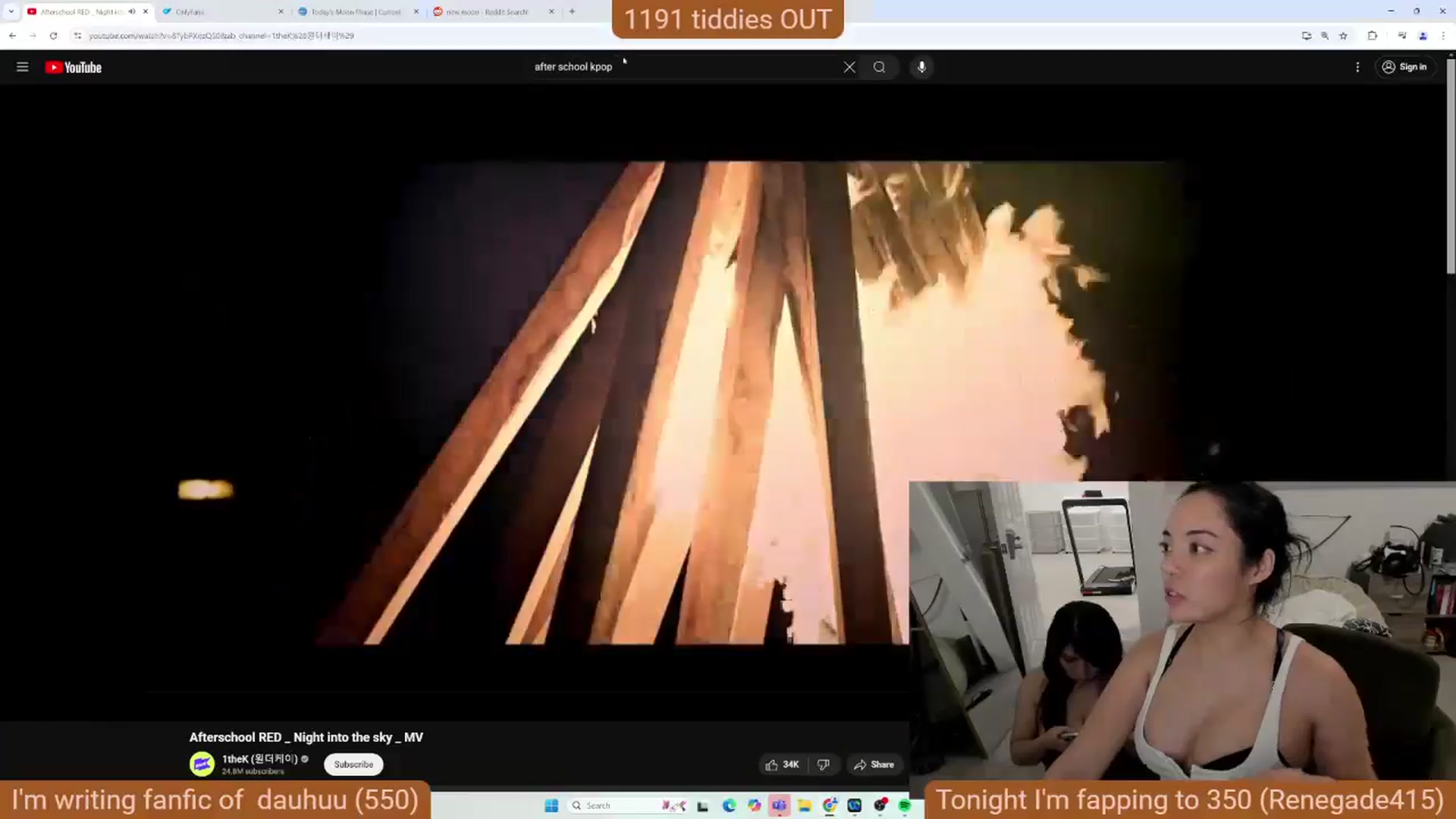 Gallery image thumbnail from Nami_'s myfreecams stream on, 10/04/2024, 08:39 image 17 of 20