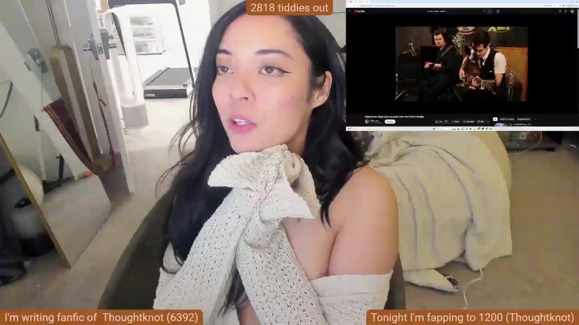 Gallery image thumbnail from Nami_'s myfreecams stream on, 12/07/2024, 13:50 image 17 of 20