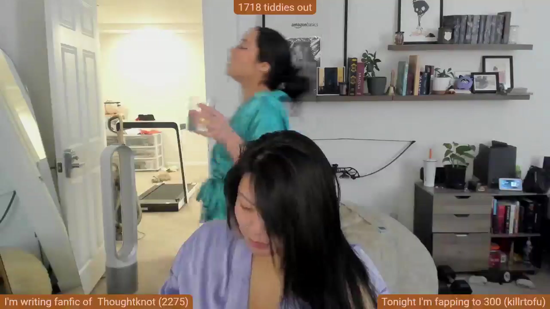 Gallery image thumbnail from Nami_'s myfreecams stream on, 01/16/2025, 17:35 image 15 of 20