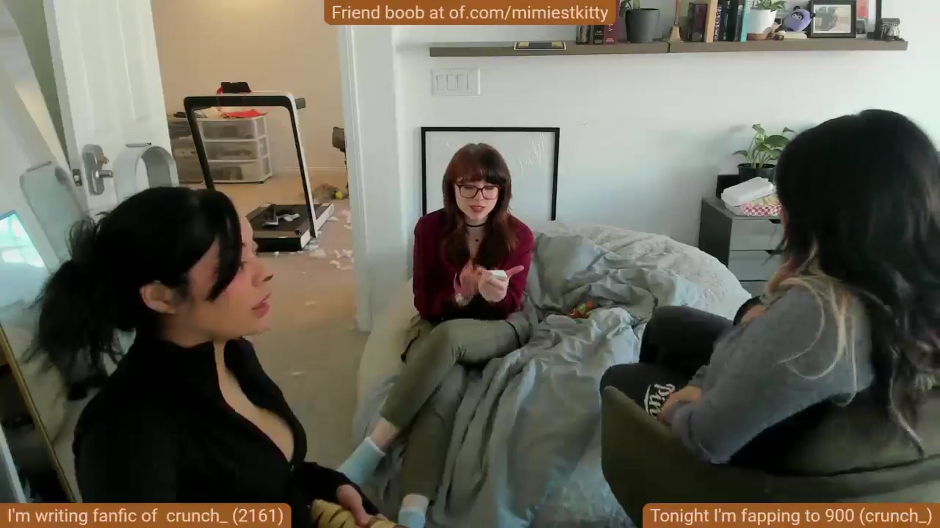 Gallery image thumbnail from Nami_'s myfreecams stream on, 03/02/2025, 18:28 image 17 of 20