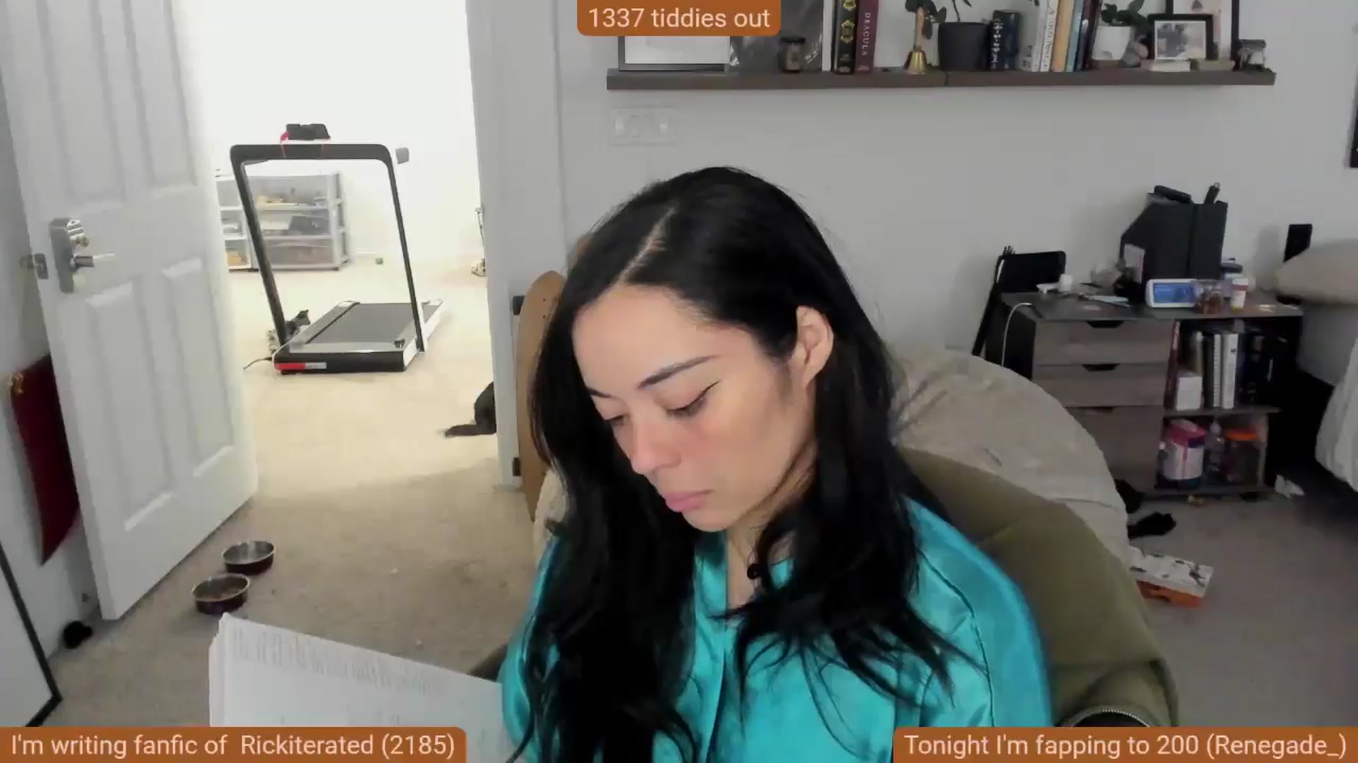 Gallery image thumbnail from Nami_'s myfreecams stream on, 04/20/2025, 08:00 image 16 of 20