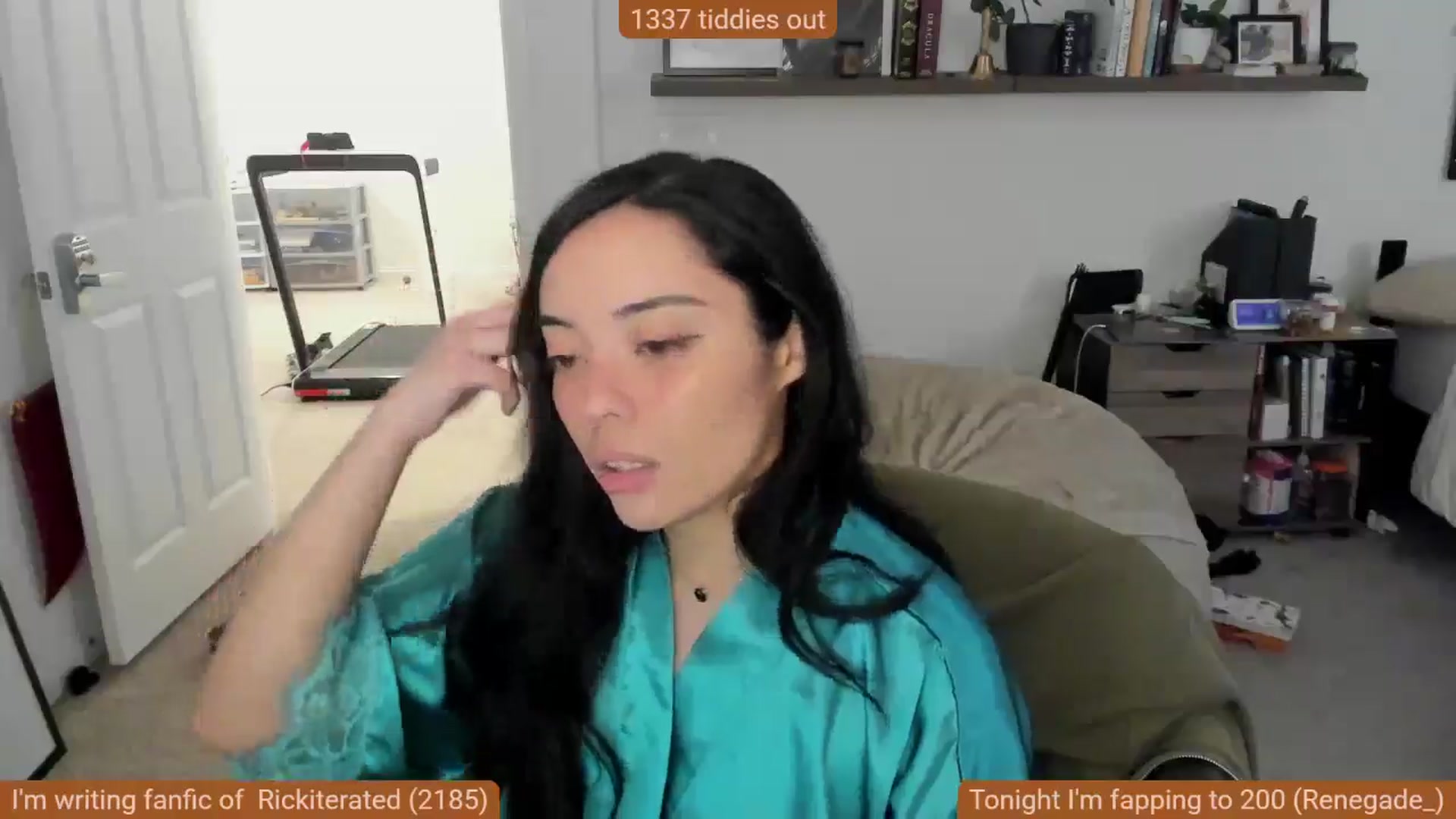 Gallery image thumbnail from Nami_'s myfreecams stream on, 04/20/2025, 08:00 image 17 of 20