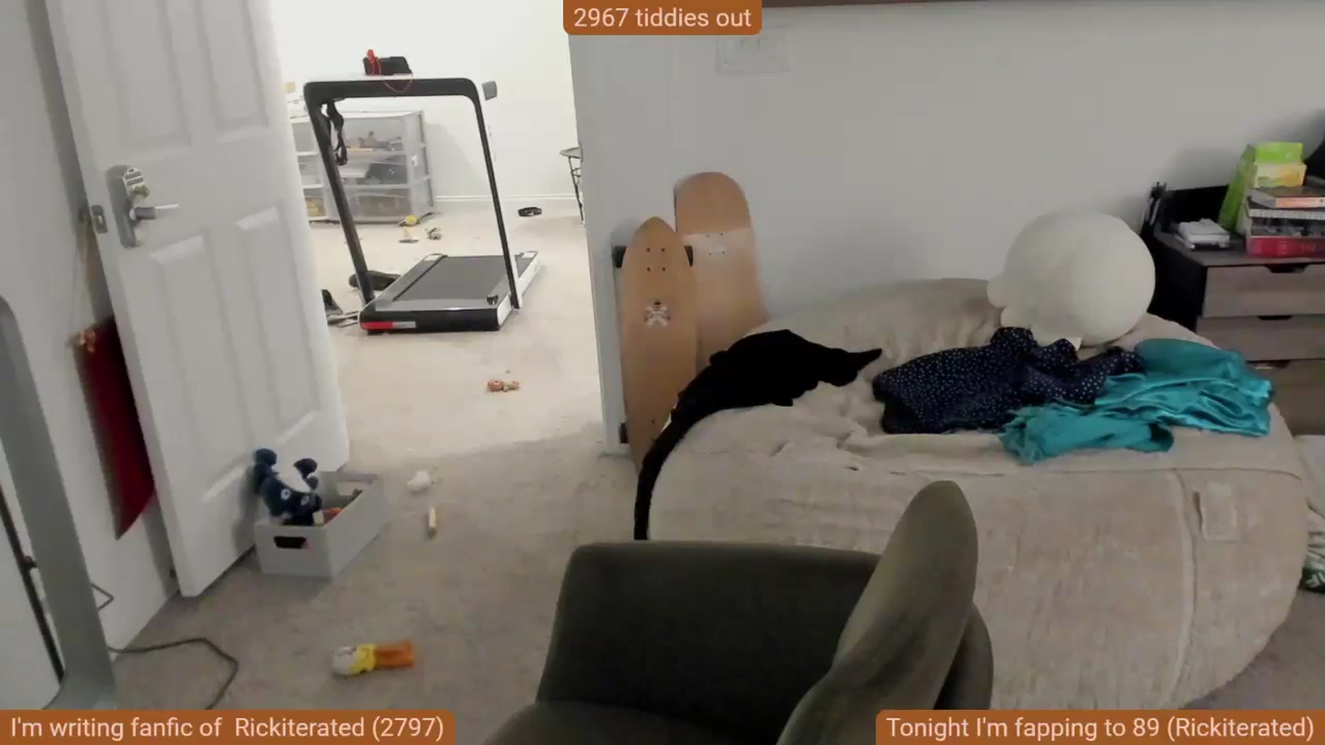 Gallery image thumbnail from Nami_'s myfreecams stream on, 05/15/2025, 07:30 image 18 of 20