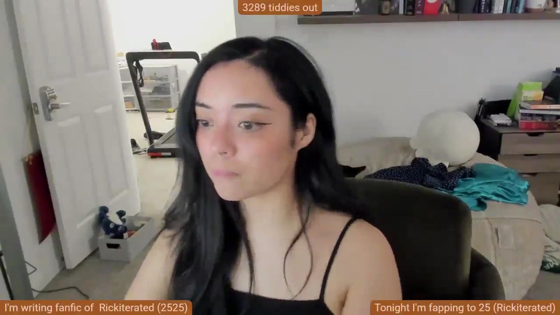 Gallery image thumbnail from Nami_'s myfreecams stream on, 05/15/2025, 07:30 image 5 of 20