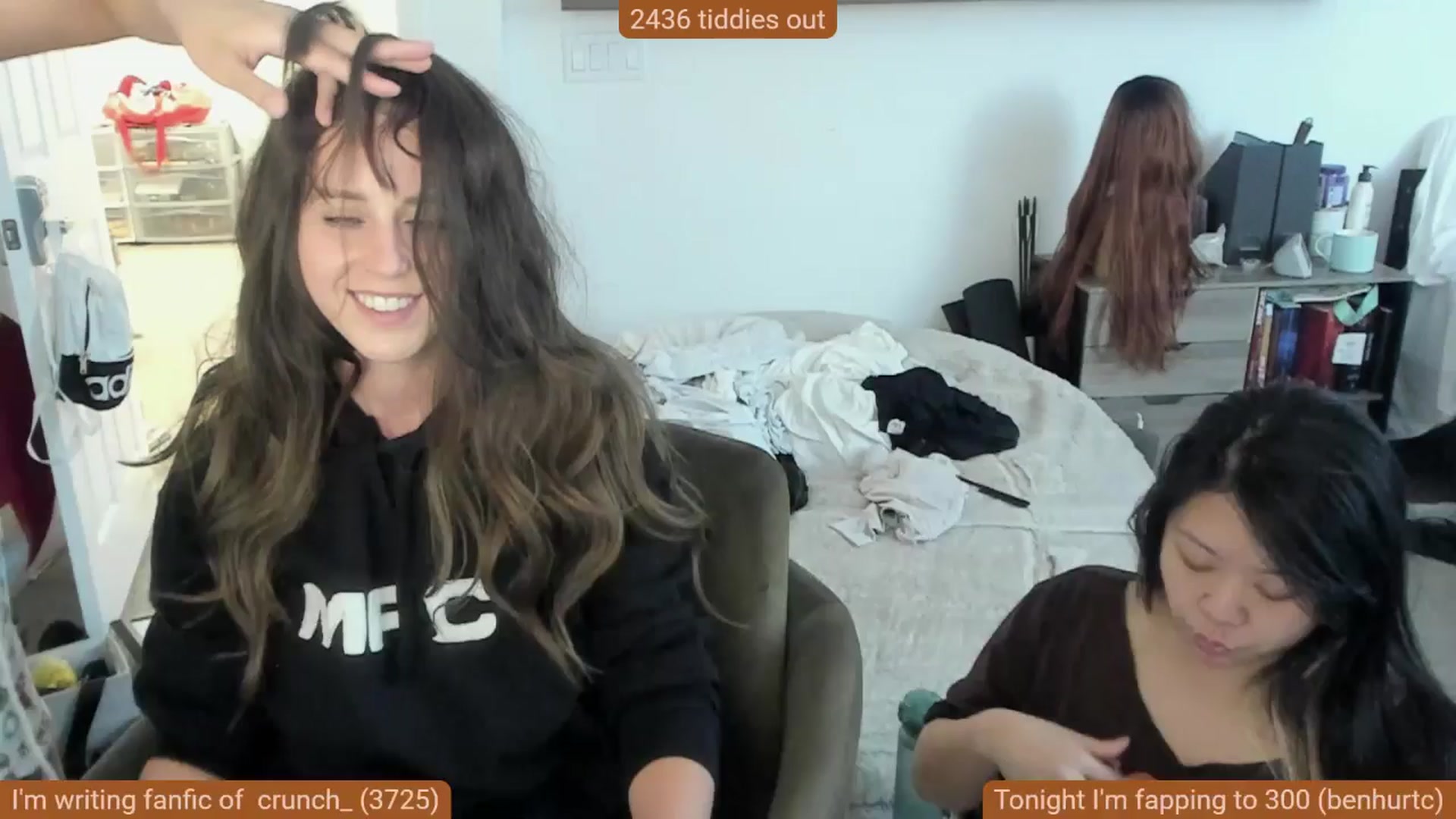 Gallery image thumbnail from Nami_'s myfreecams stream on, 06/27/2025, 06:16 image 16 of 20