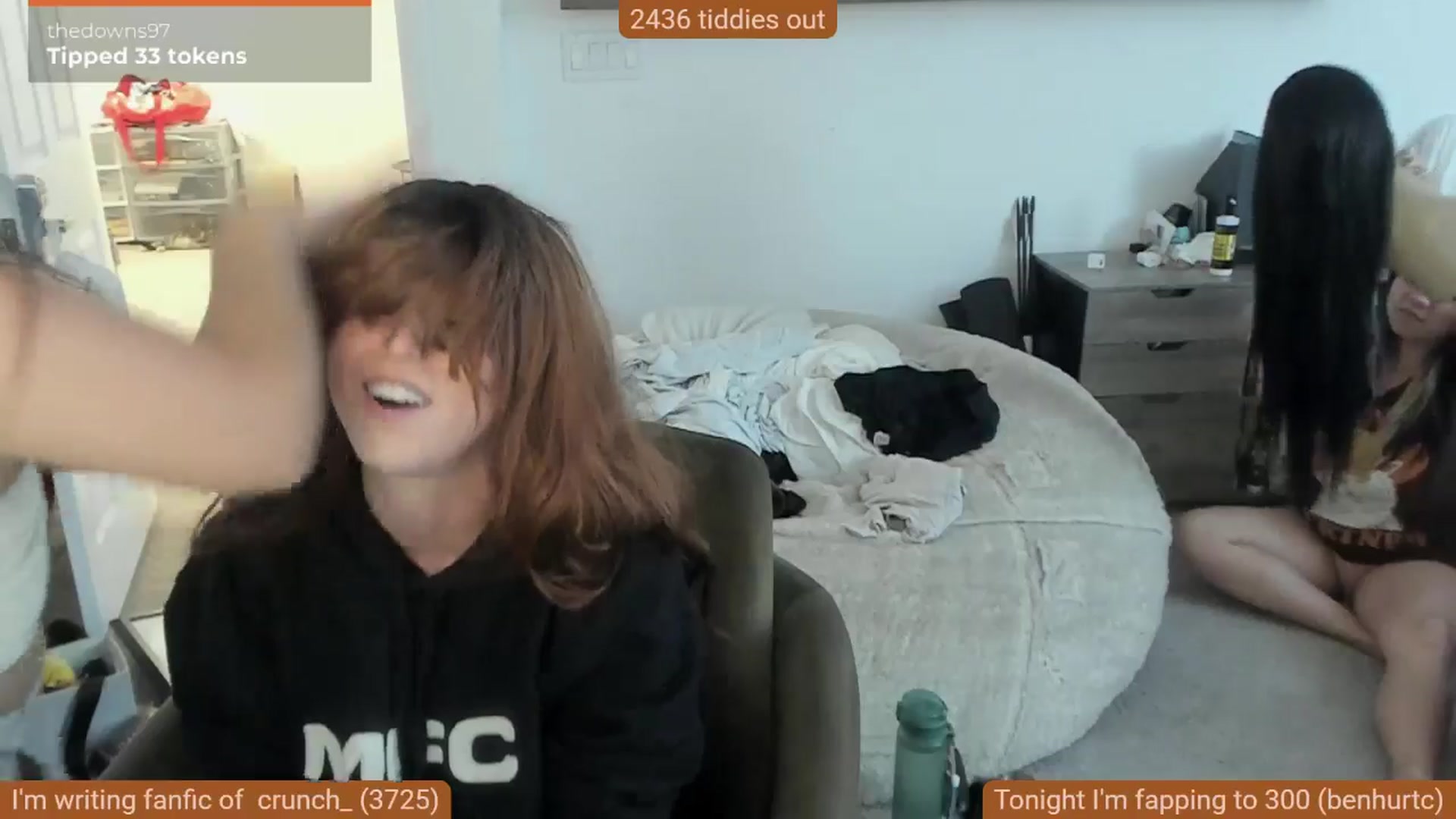 Gallery image thumbnail from Nami_'s myfreecams stream on, 06/27/2025, 06:16 image 9 of 20