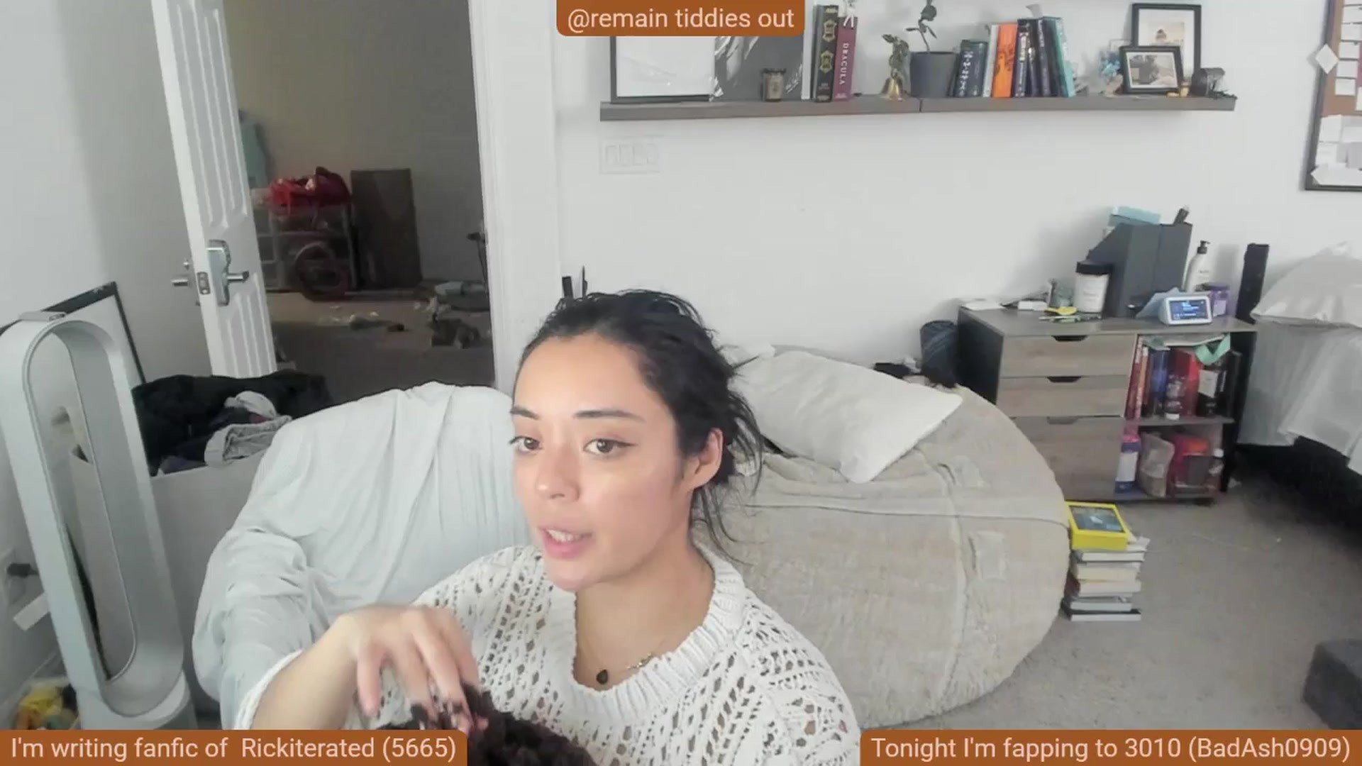 Gallery image thumbnail from Nami_'s myfreecams stream on, 07/06/2025, 07:17 image 1 of 20