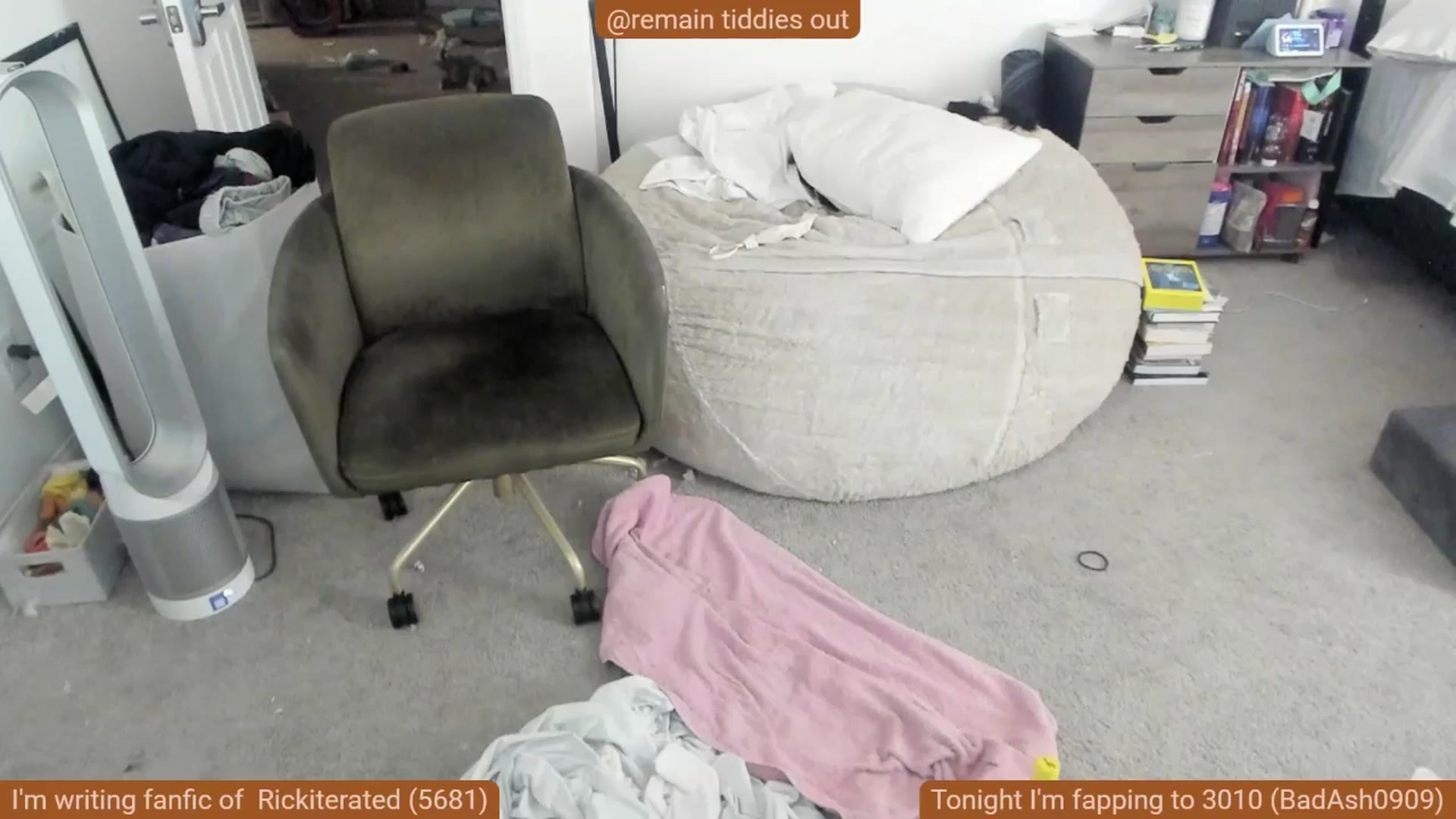 Gallery image thumbnail from Nami_'s myfreecams stream on, 07/06/2025, 07:17 image 18 of 20