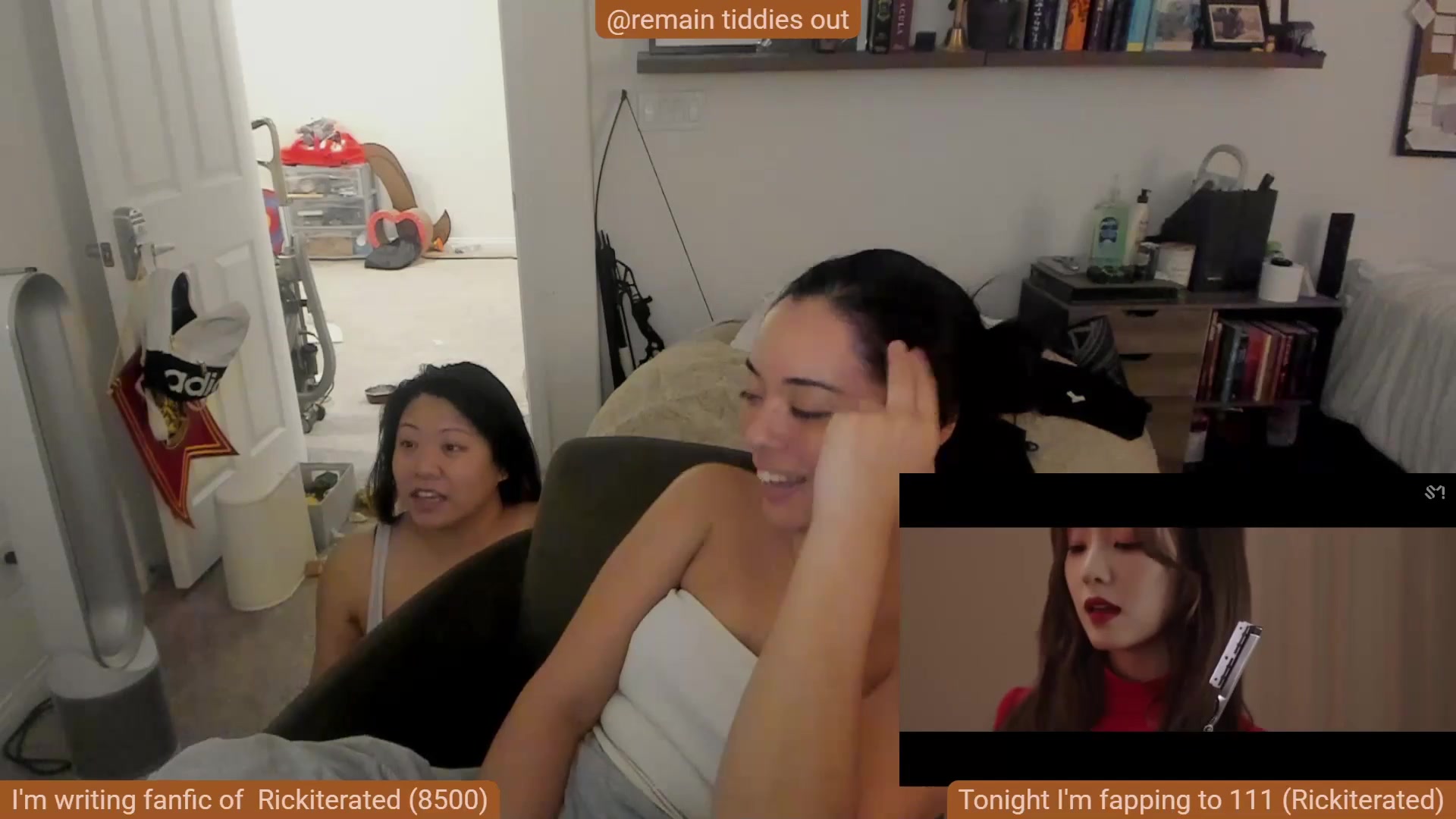 Gallery image thumbnail from Nami_'s myfreecams stream on, 07/20/2025, 07:32 image 10 of 20