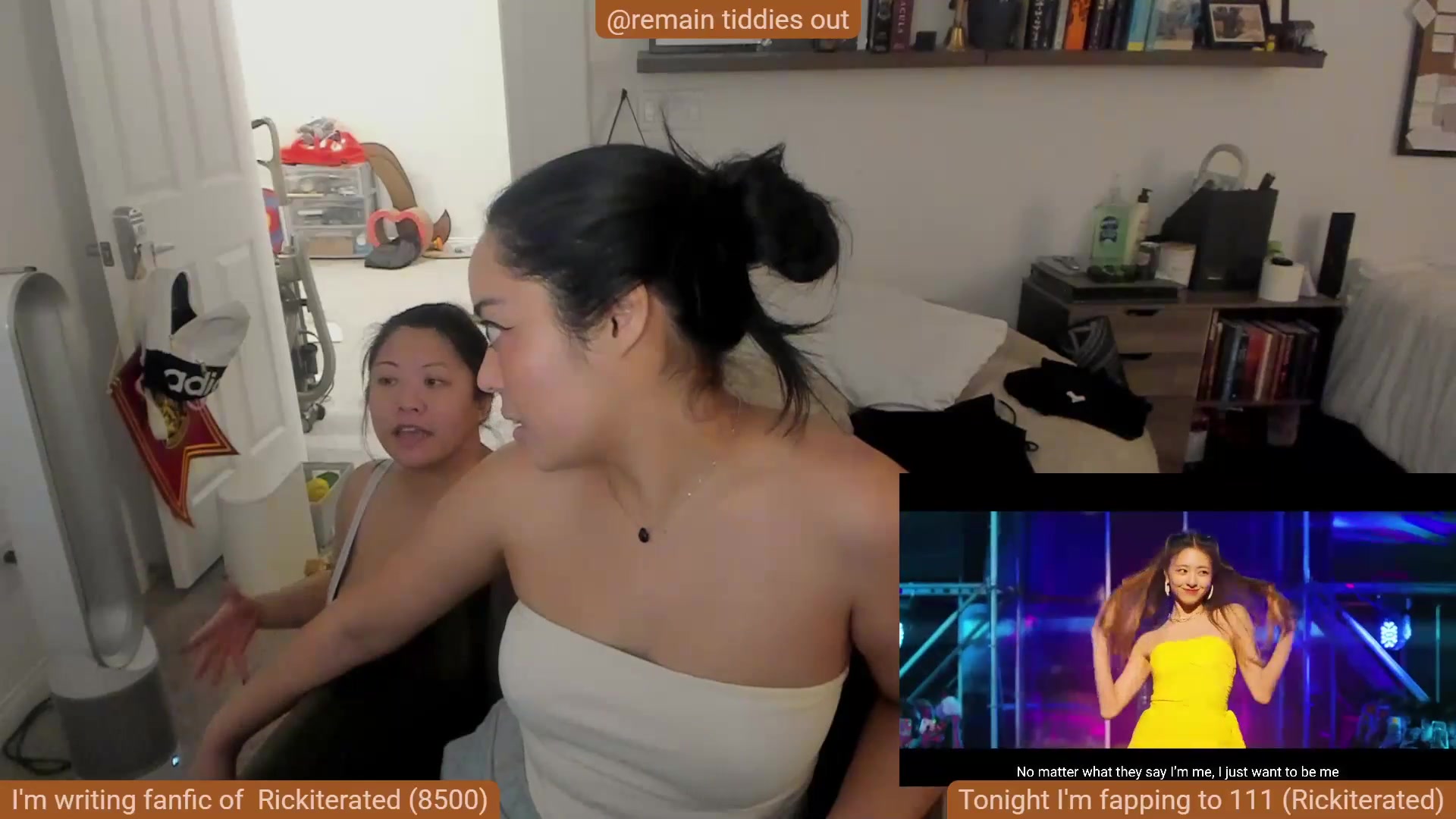 Gallery image thumbnail from Nami_'s myfreecams stream on, 07/20/2025, 07:32 image 6 of 20