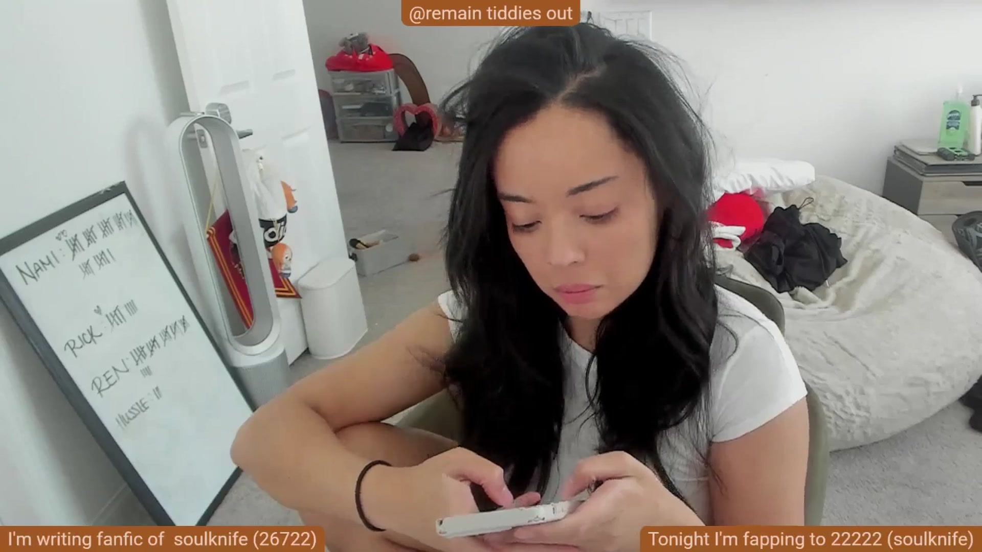 Gallery image thumbnail from Nami_'s myfreecams stream on, 07/28/2025, 24:04 image 6 of 20