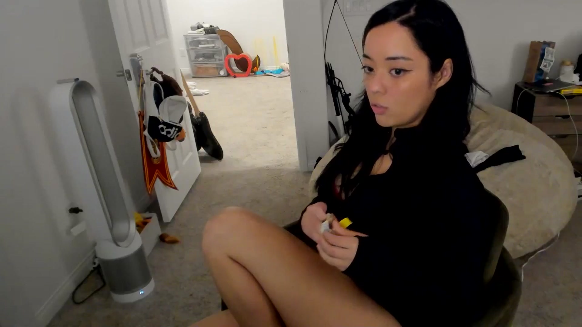 Gallery image thumbnail from Nami_'s myfreecams stream on, 10/02/2025, 07:43 image 8 of 20