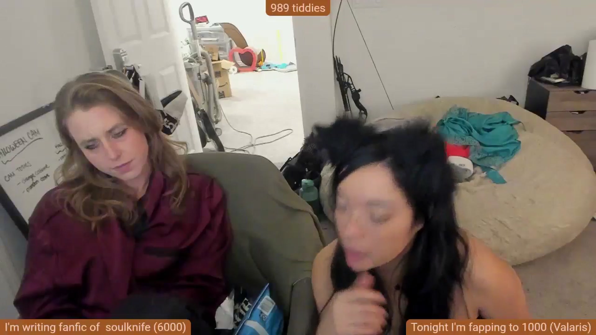 Gallery image thumbnail from Nami_'s myfreecams stream on, 10/31/2025, 08:05 image 15 of 20