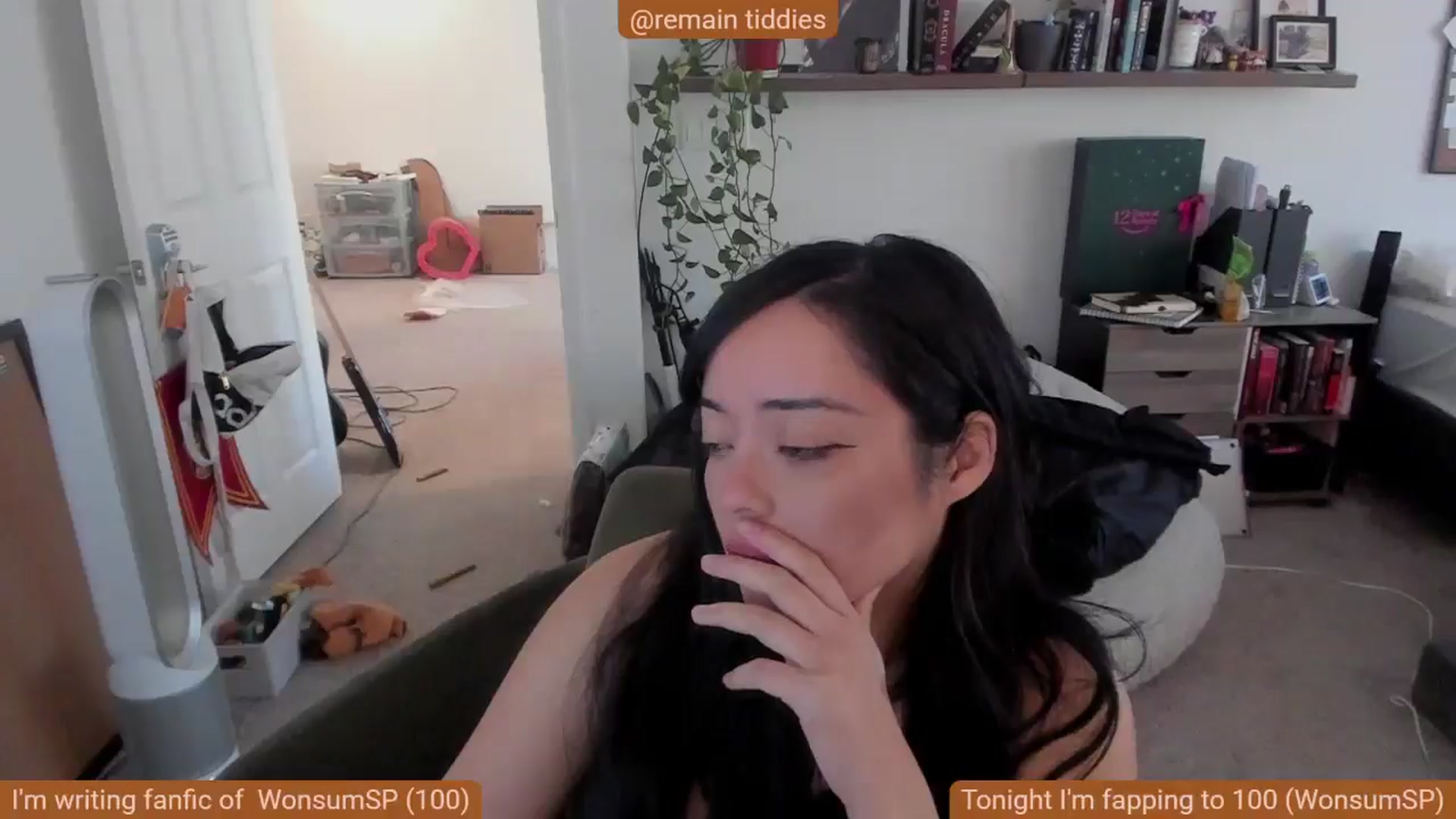 Gallery image thumbnail from Nami_'s myfreecams stream on, 12/01/2025, 18:17 image 17 of 20