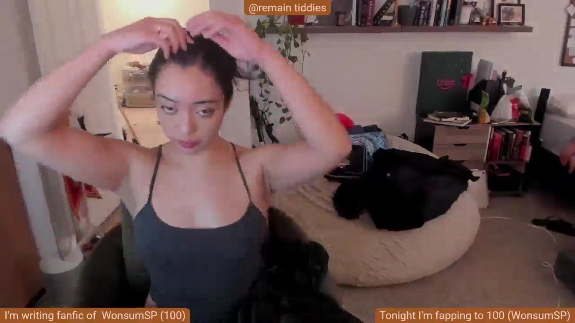 Gallery image thumbnail from Nami_'s myfreecams stream on, 12/01/2025, 18:17 image 2 of 20