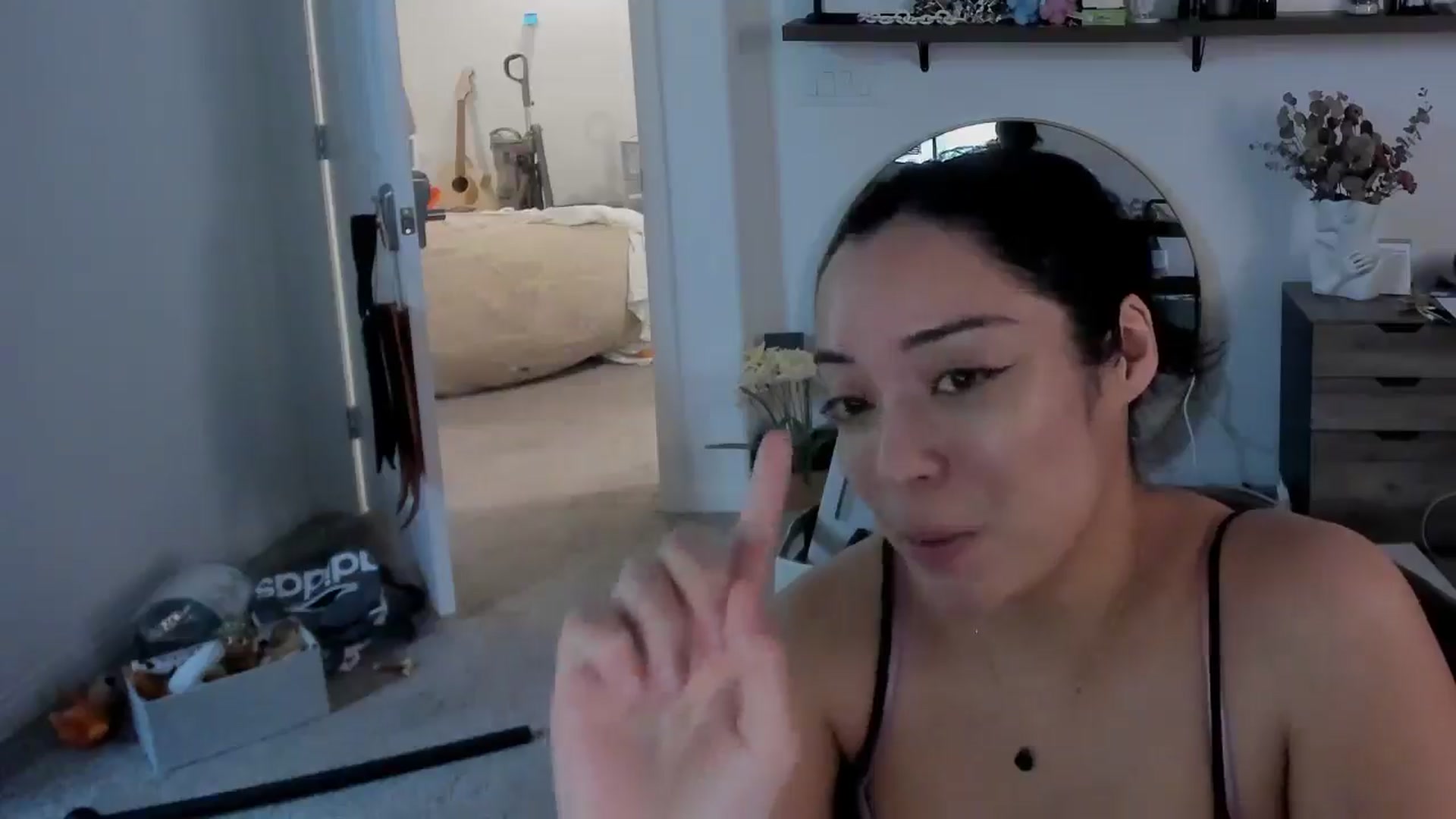 Gallery image thumbnail from Nami_'s myfreecams stream on, 03/27/2026, 08:02 image 2 of 20