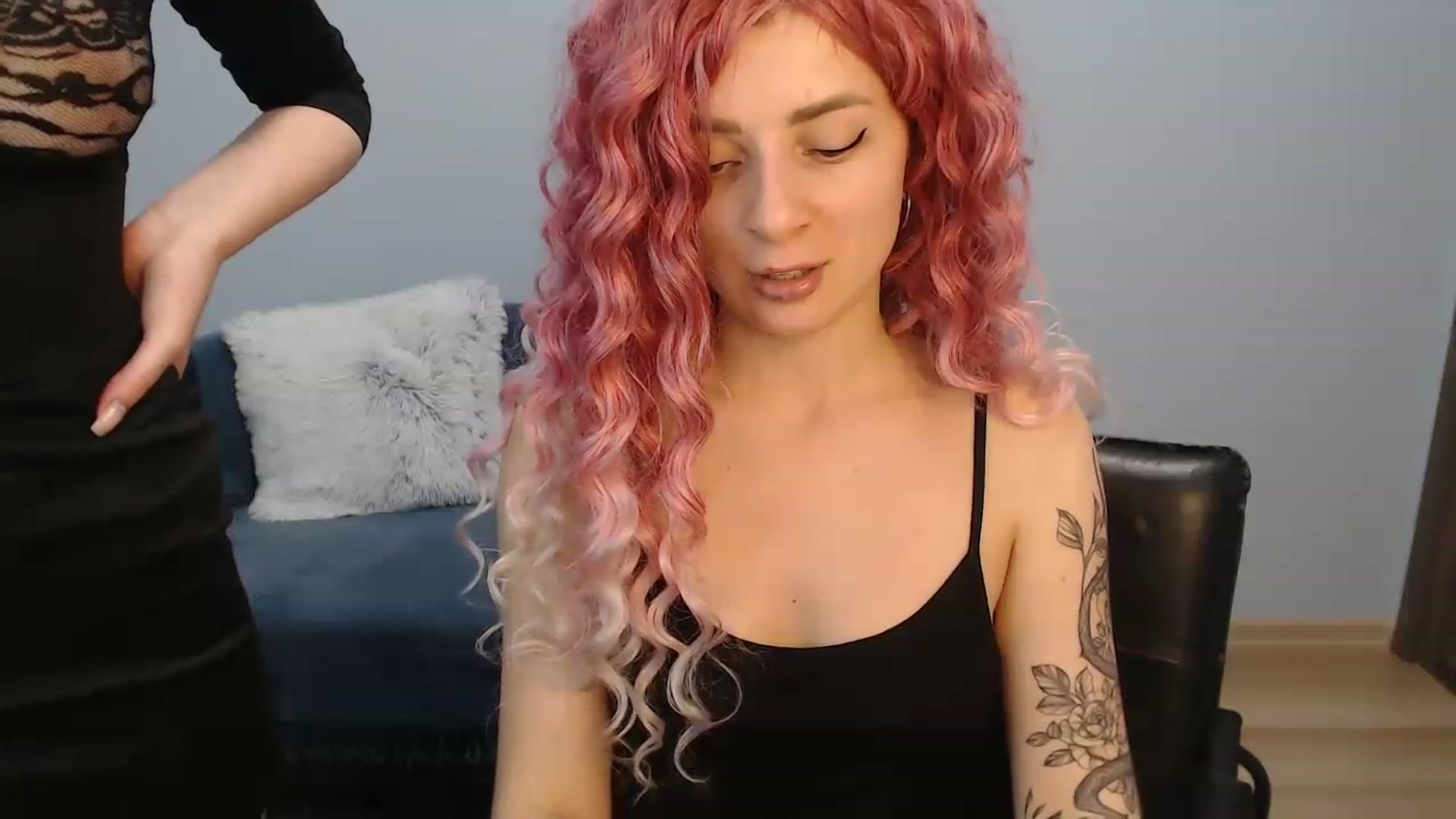 Gallery image thumbnail from NanaFox's myfreecams stream on, 12/26/2022, 12:44 image 16 of 20