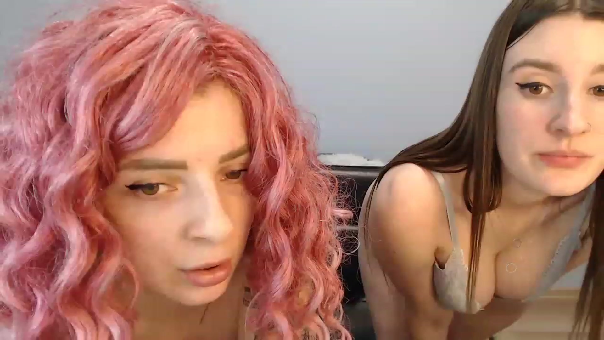 Gallery image thumbnail from NanaFox's myfreecams stream on, 01/08/2023, 12:29 image 18 of 20
