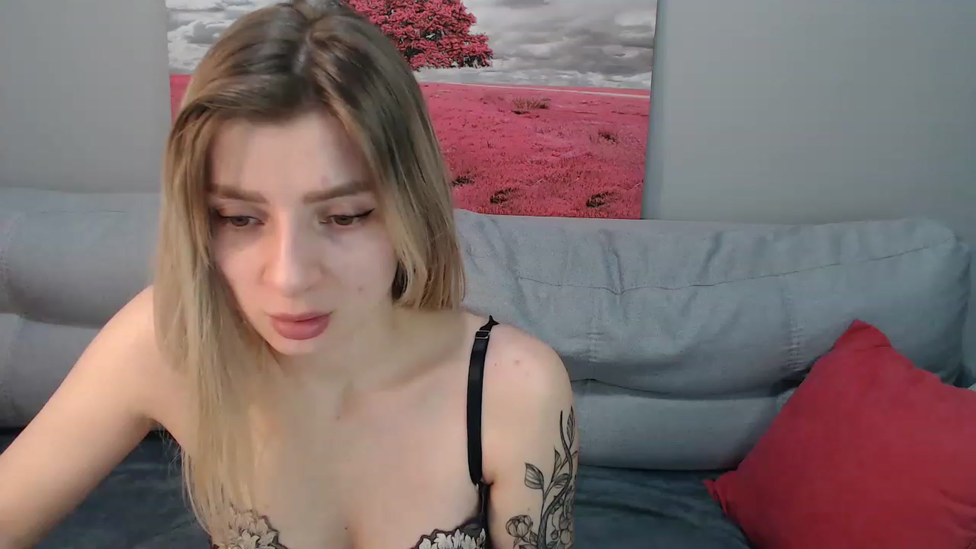 Gallery image thumbnail from NanaFox's myfreecams stream on, 01/31/2023, 12:42 image 18 of 20