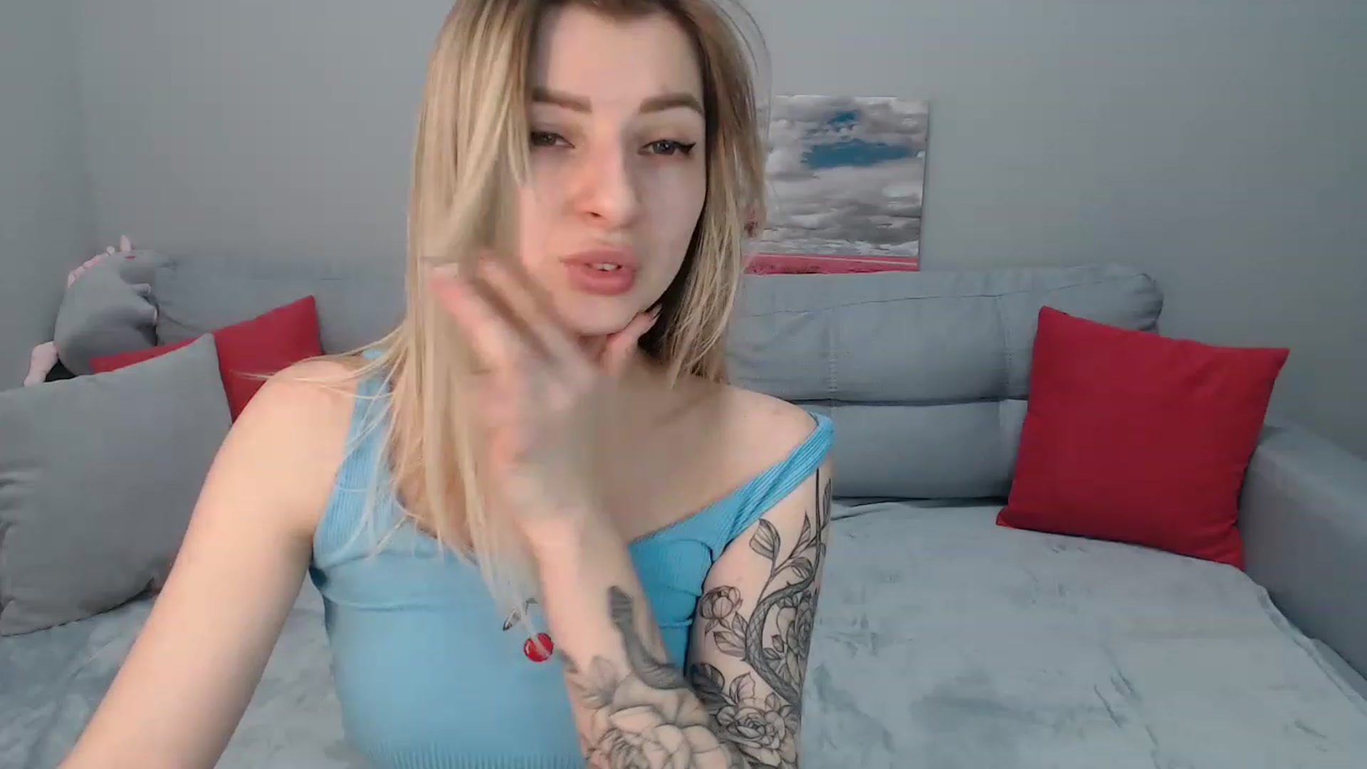 Gallery image thumbnail from NanaFox's myfreecams stream on, 02/14/2023, 10:32 image 12 of 20