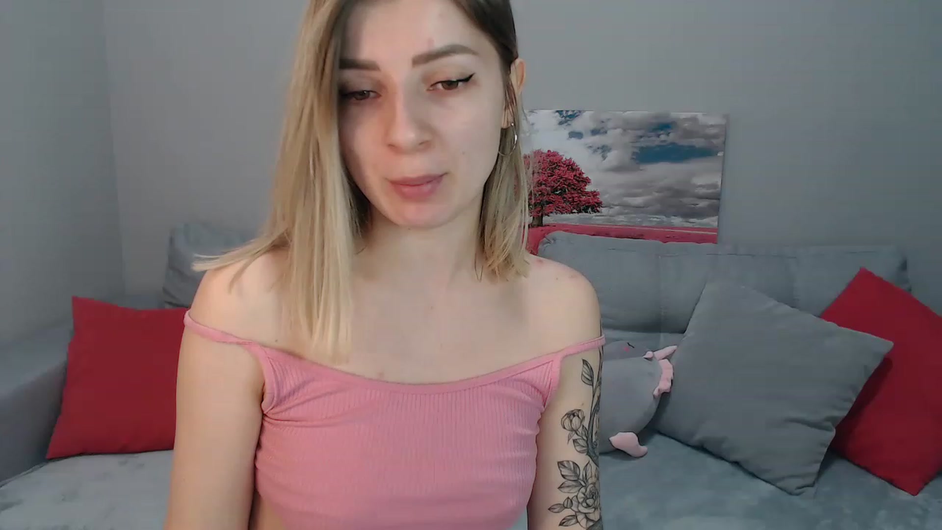 Gallery image thumbnail from NanaFox's myfreecams stream on, 03/18/2023, 10:09 image 8 of 20