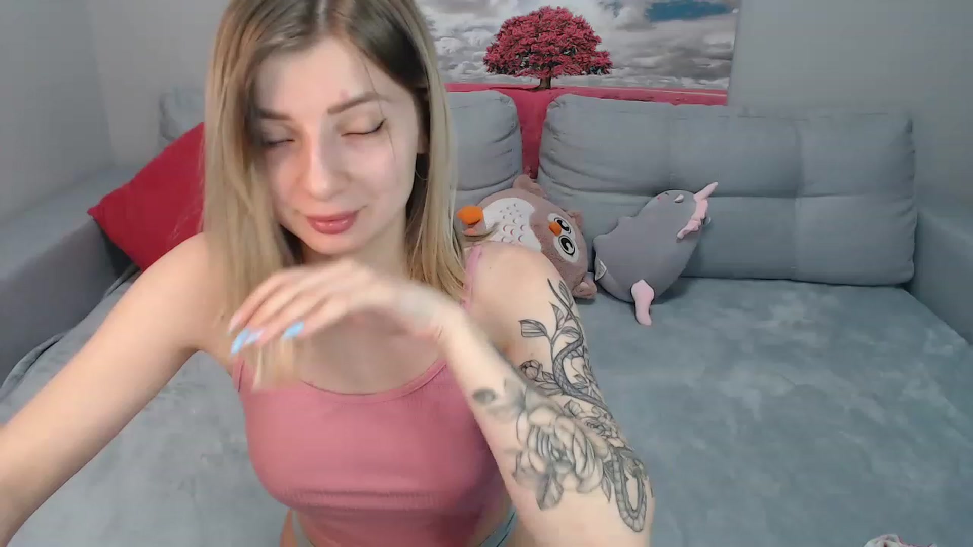 Gallery image thumbnail from NanaFox's myfreecams stream on, 03/18/2023, 14:41 image 18 of 20
