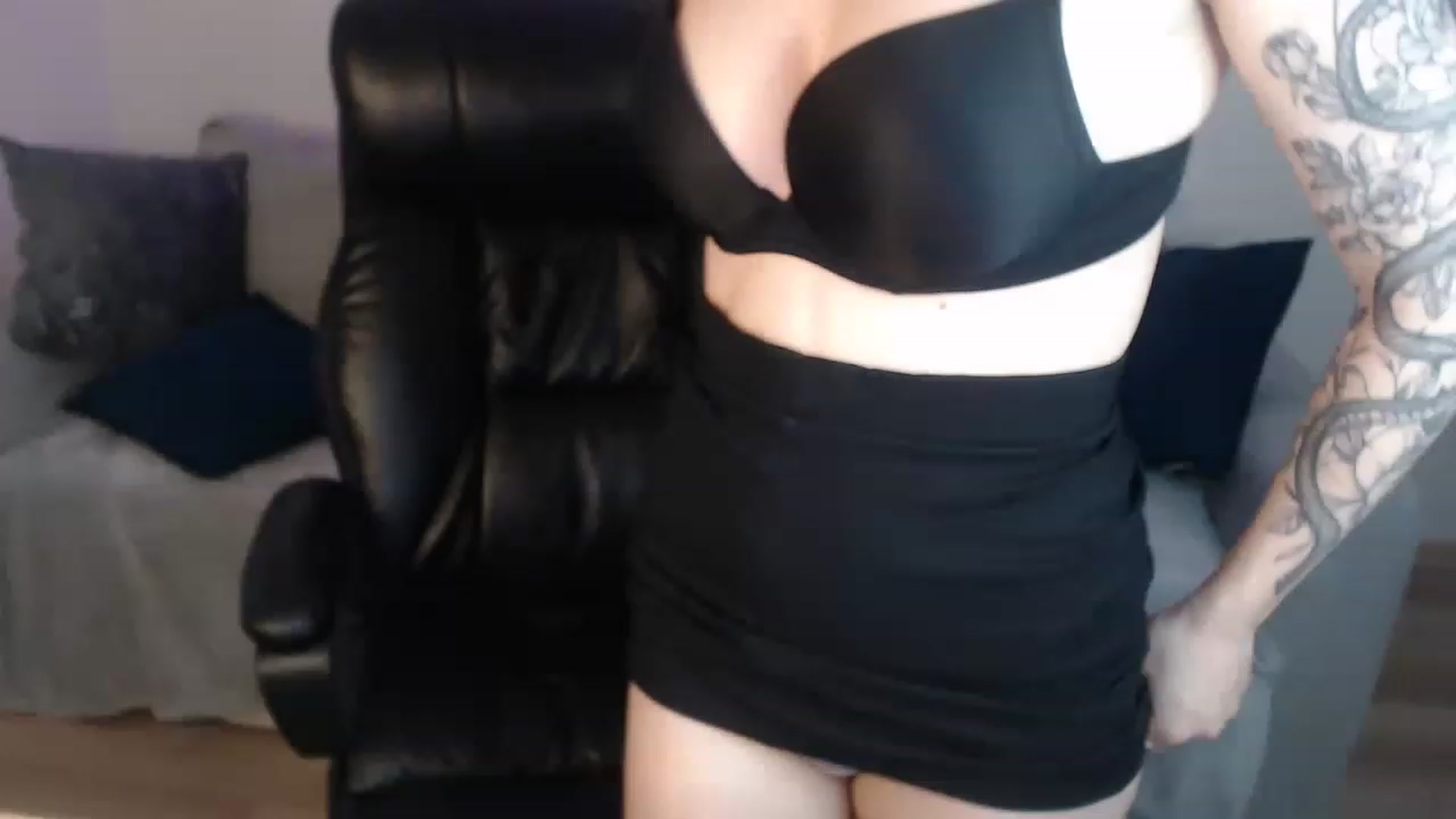 Gallery image thumbnail from NanaFox's myfreecams stream on, 05/27/2023, 12:33 image 13 of 20