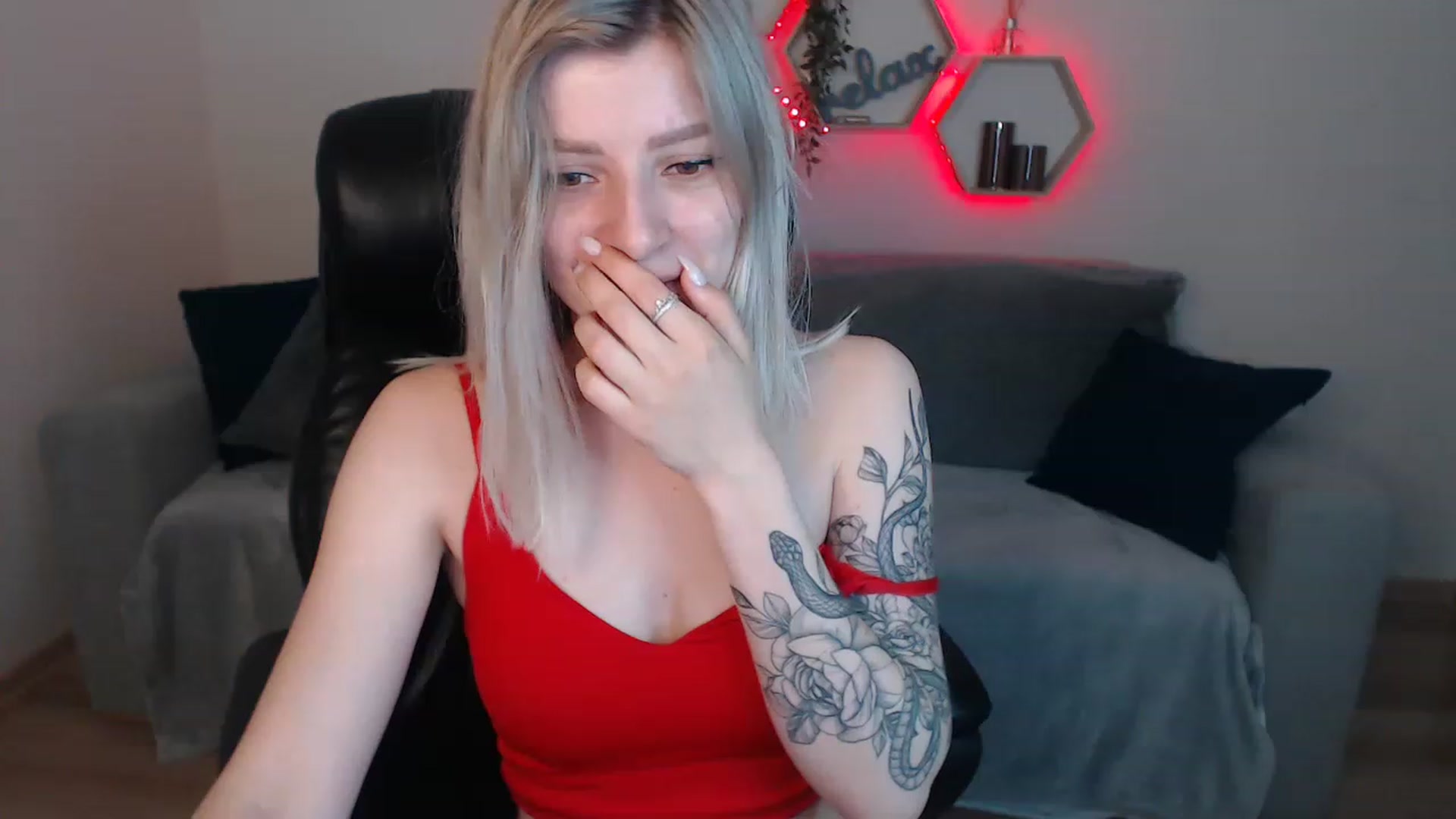 Gallery image thumbnail from NanaFox's myfreecams stream on, 05/31/2023, 09:16 image 5 of 20