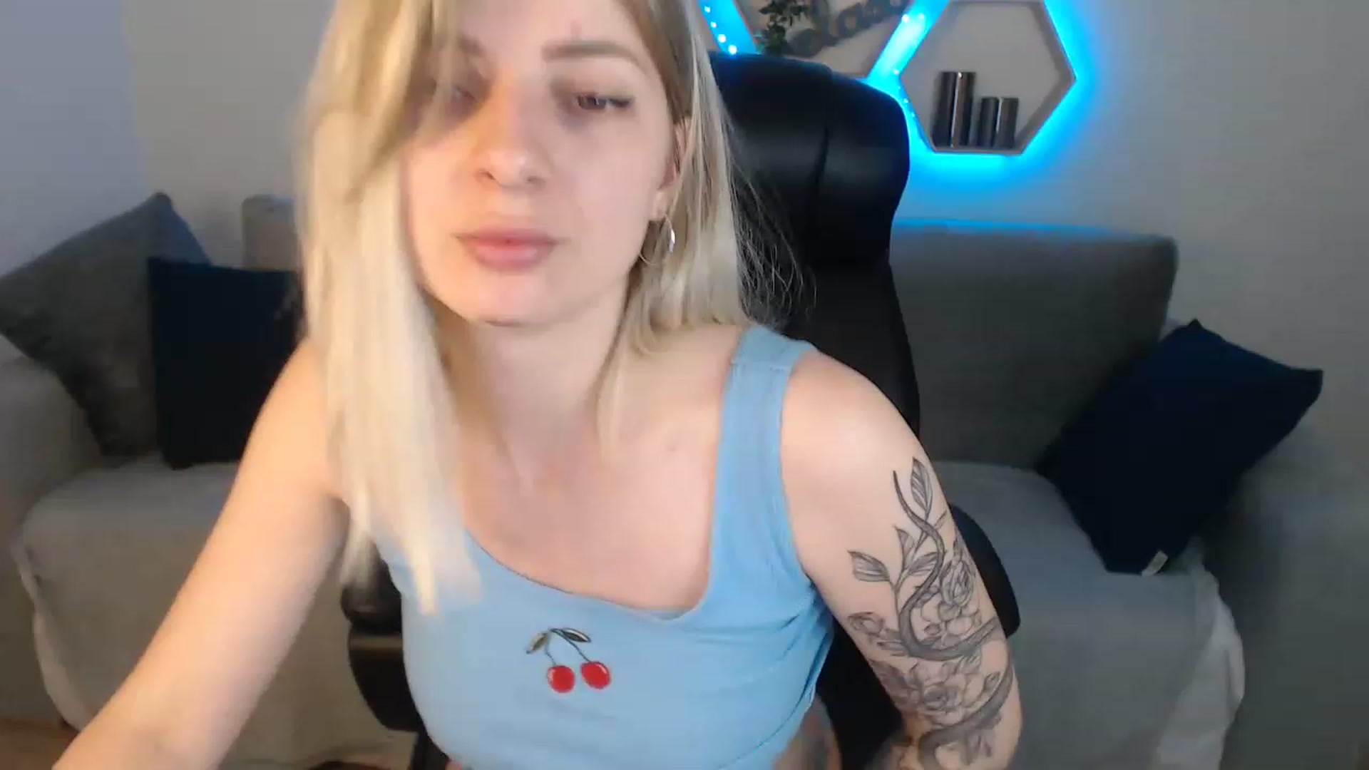 Gallery image thumbnail from NanaFox's myfreecams stream on, 06/28/2023, 13:26 image 11 of 20