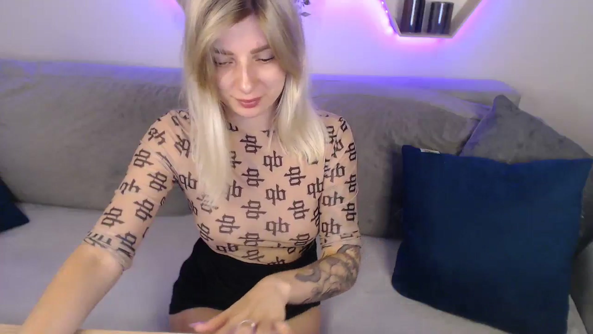 Gallery image thumbnail from NanaFox's myfreecams stream on, 07/30/2023, 09:43 image 14 of 20