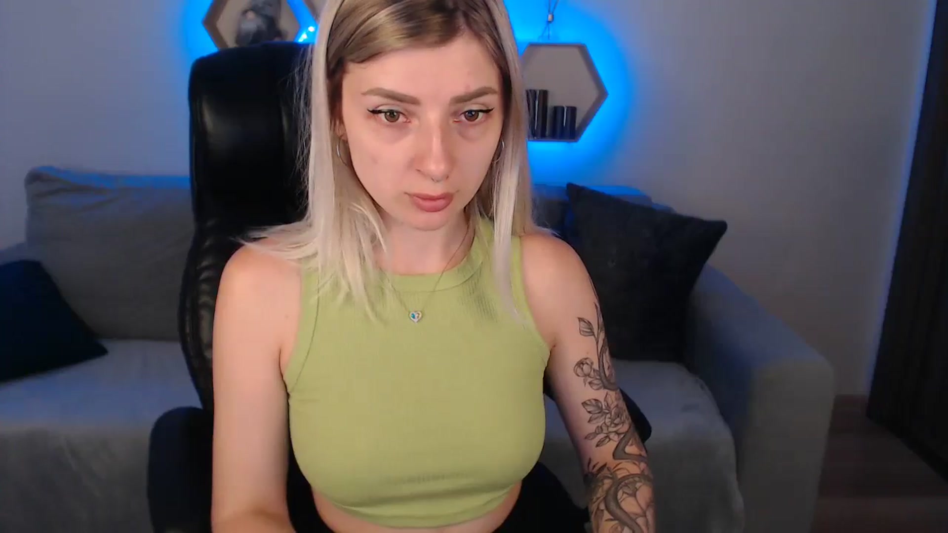 Gallery image thumbnail from NanaFox's myfreecams stream on, 07/31/2023, 10:01 image 12 of 20