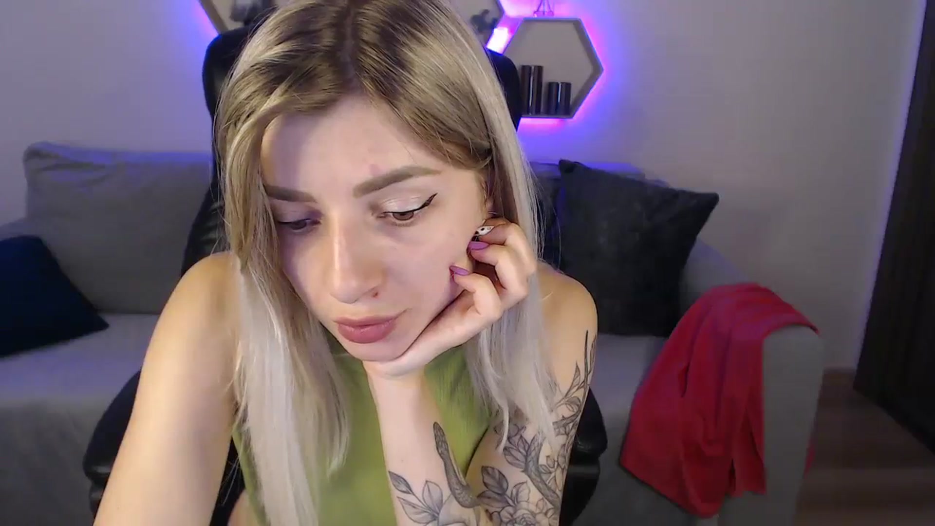 Gallery image thumbnail from NanaFox's myfreecams stream on, 07/31/2023, 12:11 image 19 of 20