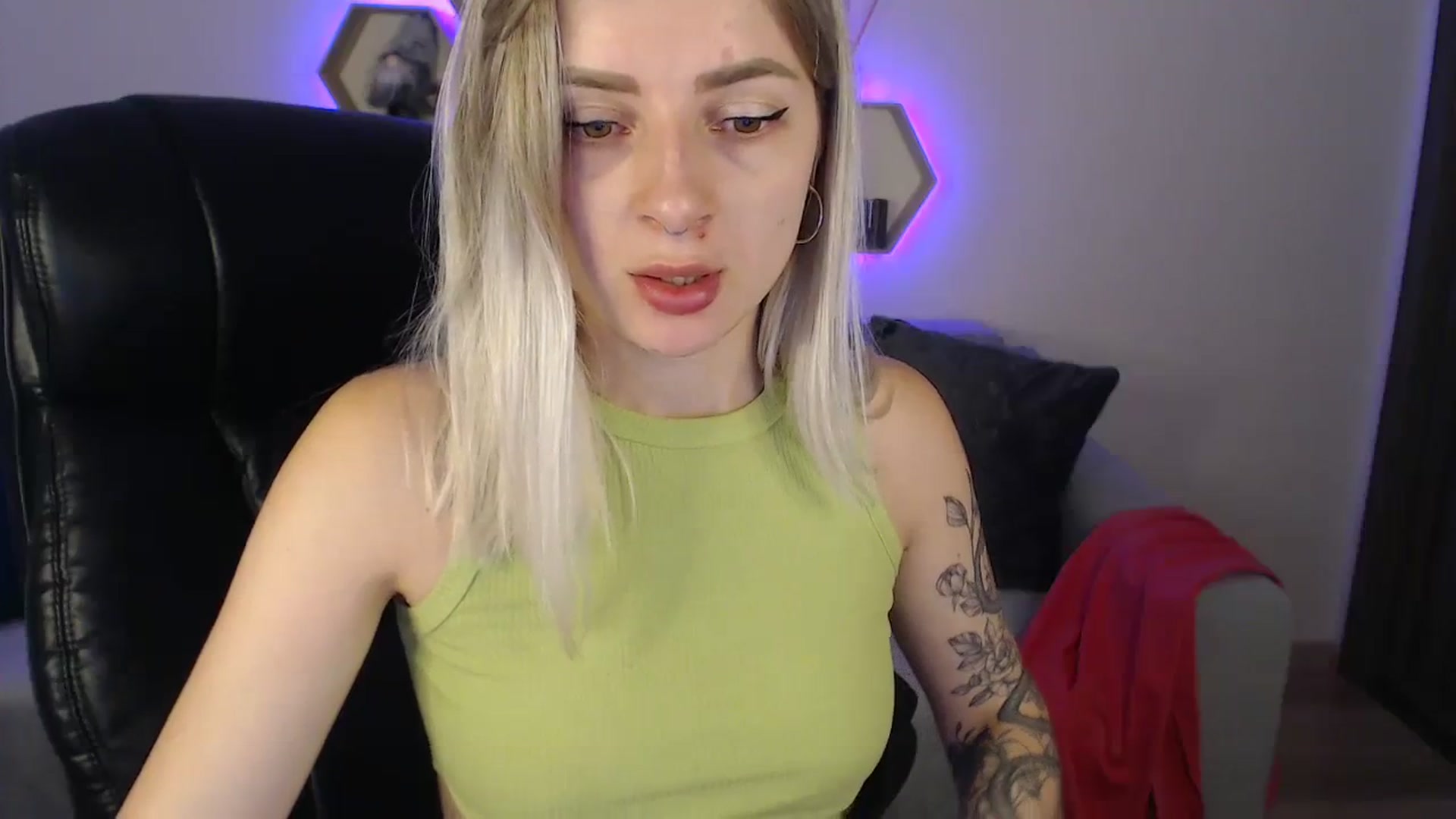 Gallery image thumbnail from NanaFox's myfreecams stream on, 07/31/2023, 12:11 image 20 of 20