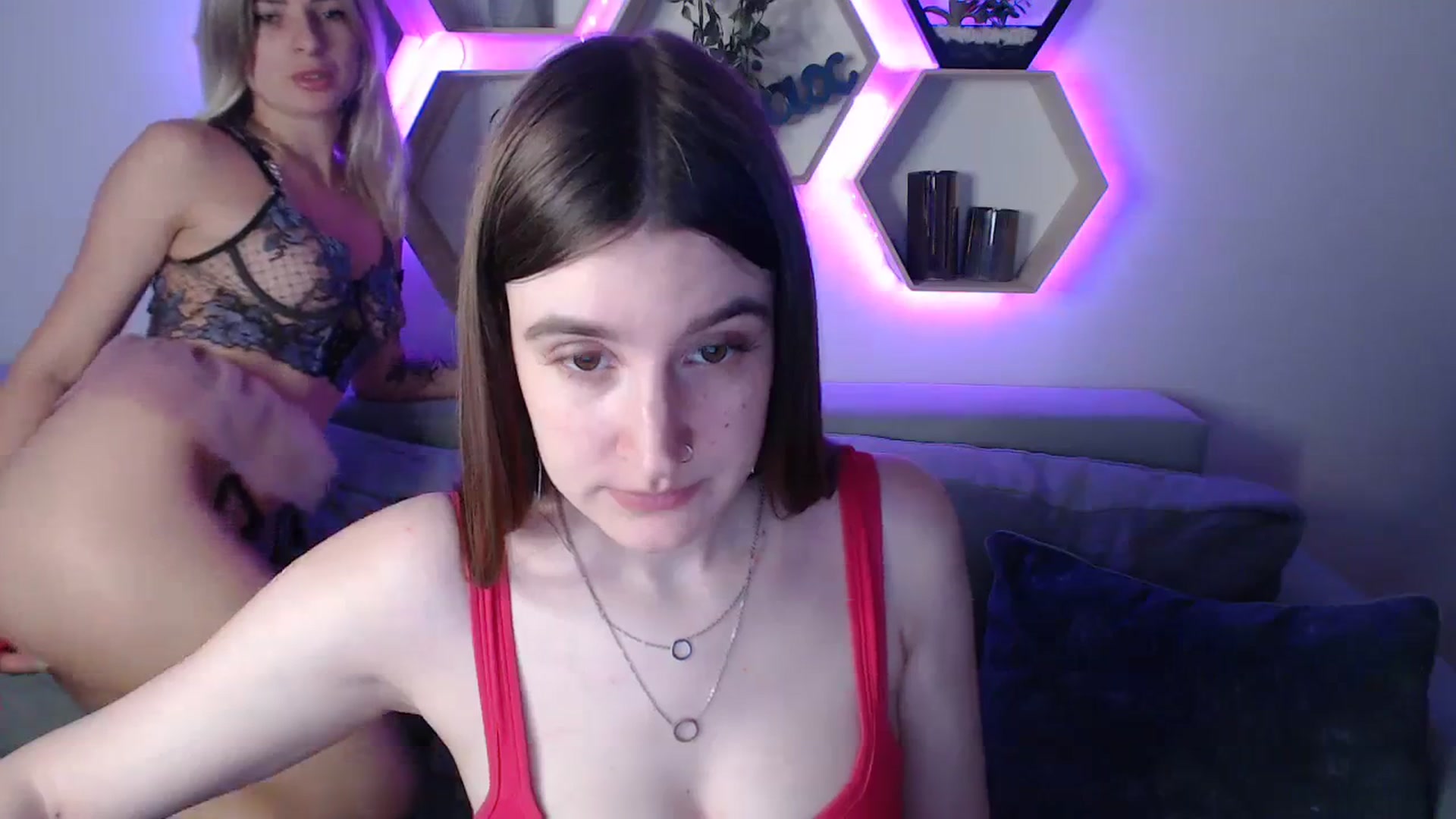 Gallery image thumbnail from NanaFox's myfreecams stream on, 10/20/2023, 11:09 image 18 of 20