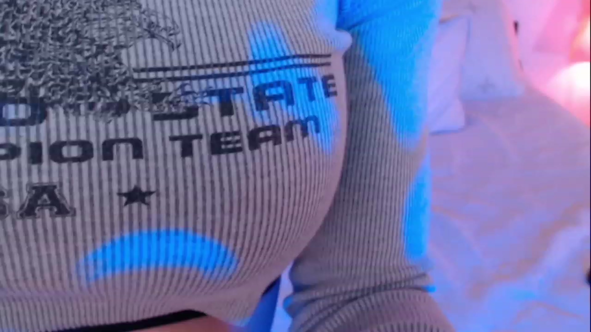 Gallery image thumbnail from Nana_Belle's myfreecams stream on, 12/27/2022, 06:45 image 10 of 20