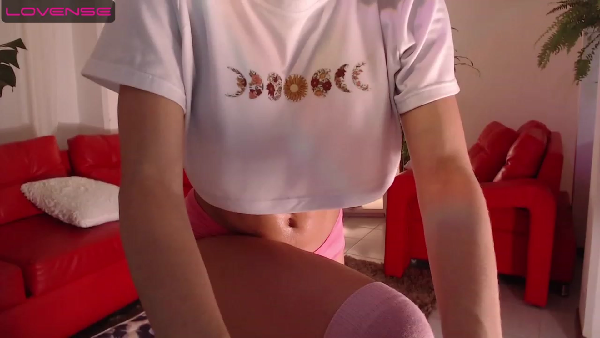 Gallery image thumbnail from Nana_Belle's myfreecams stream on, 06/12/2023, 05:46 image 7 of 20