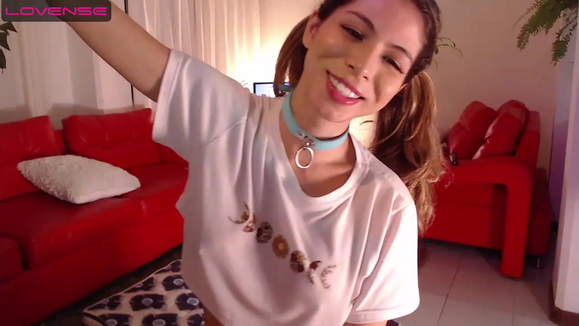 Gallery image thumbnail from Nana_Belle's myfreecams stream on, 06/12/2023, 05:46 image 15 of 20