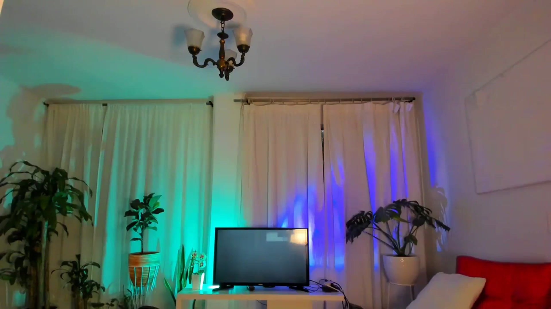 Gallery image thumbnail from Nana_Belle's myfreecams stream on, 11/03/2023, 07:29 image 3 of 20