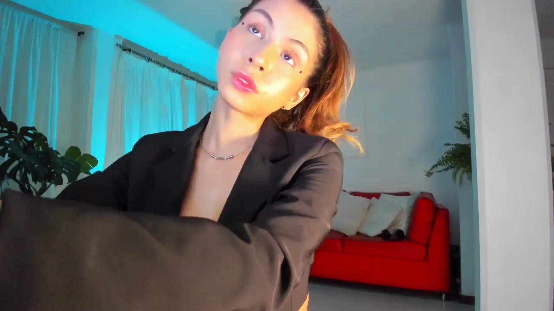 Gallery image thumbnail from Nana_Belle's myfreecams stream on, 12/14/2023, 04:03 image 11 of 20