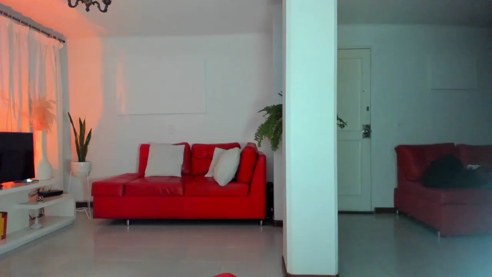 Gallery image thumbnail from Nana_Belle's myfreecams stream on, 12/18/2023, 07:23 image 17 of 20