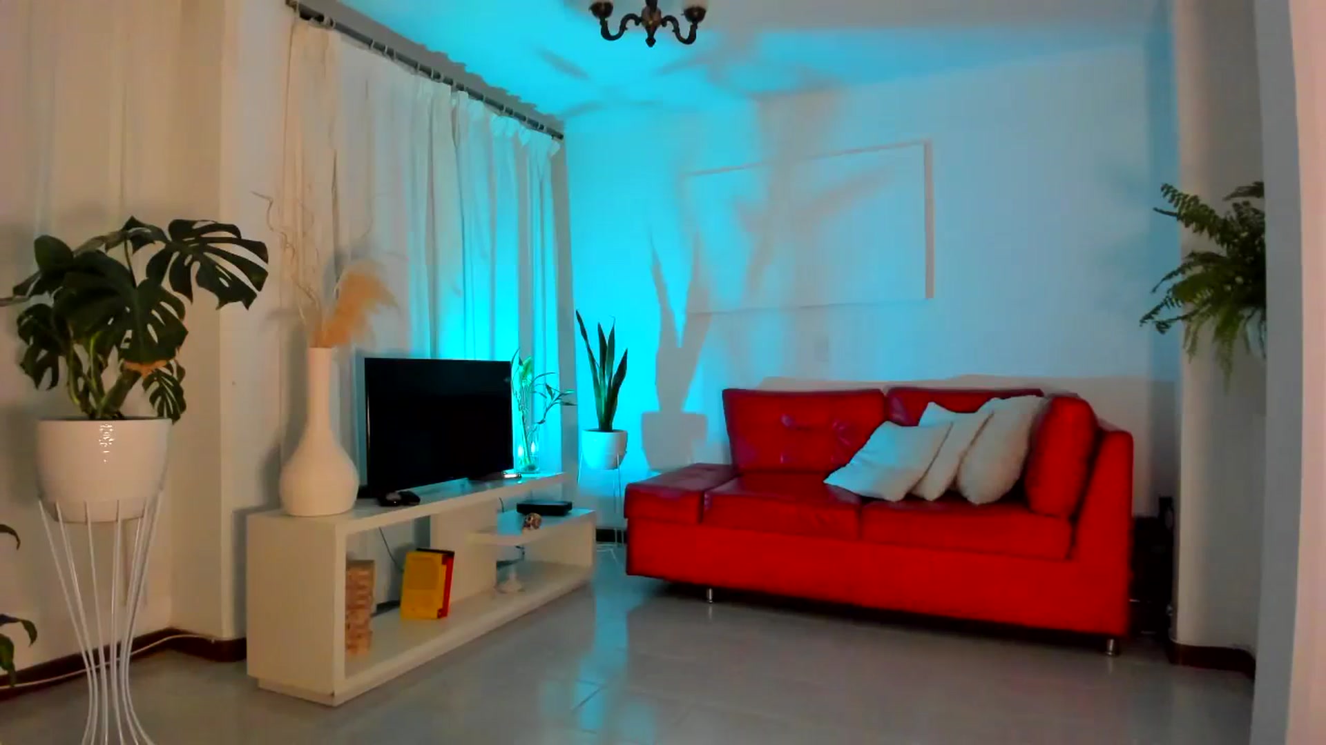 Gallery image thumbnail from Nana_Belle's myfreecams stream on, 12/21/2023, 07:39 image 15 of 20