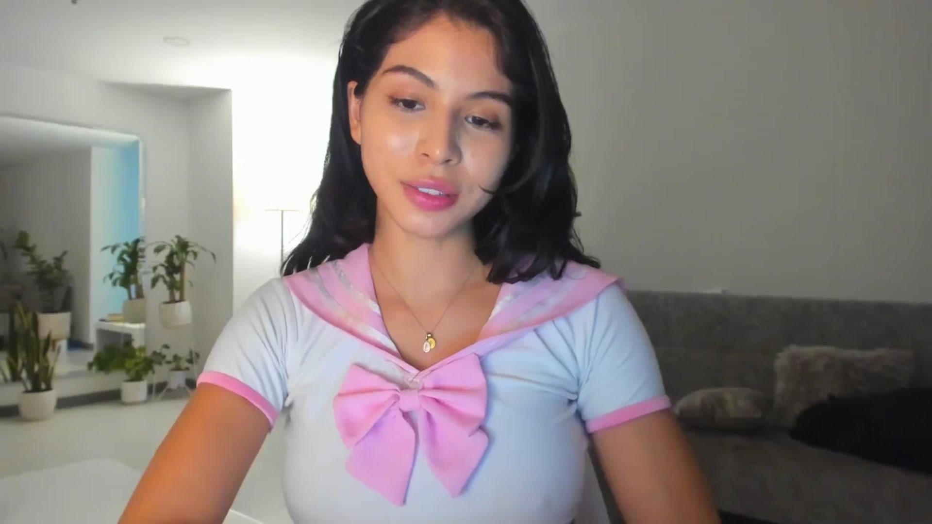 Gallery image thumbnail from Nana_Belle's myfreecams stream on, 05/04/2024, 24:41 image 17 of 20